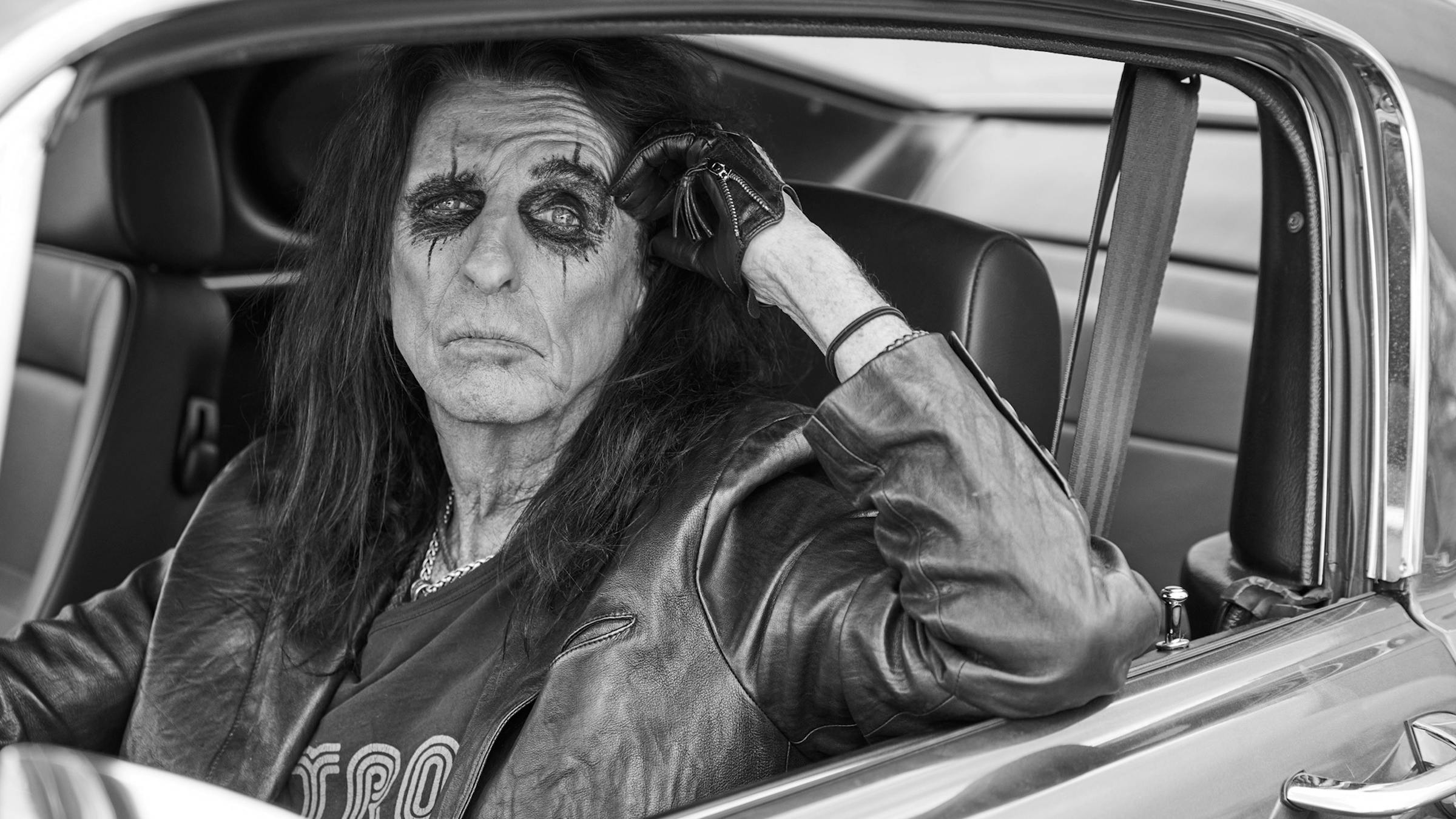 Alice Cooper "I will never, ever outgrow rock'n'roll. And I will never