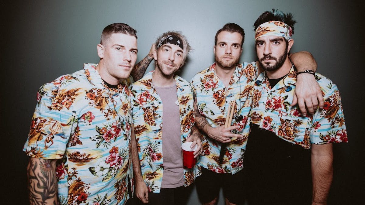 Watch All Time Low Perform Getaway Green – A Brand-New ...
