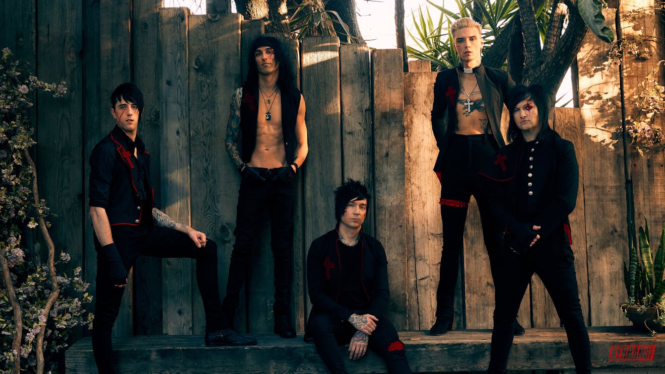 Black Veil Brides Guitarist Jinxx Gives COVID Update — Kerrang!