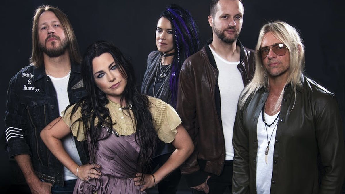 Amy Lee Discusses Evanescence S 2021 Plans Kerrang