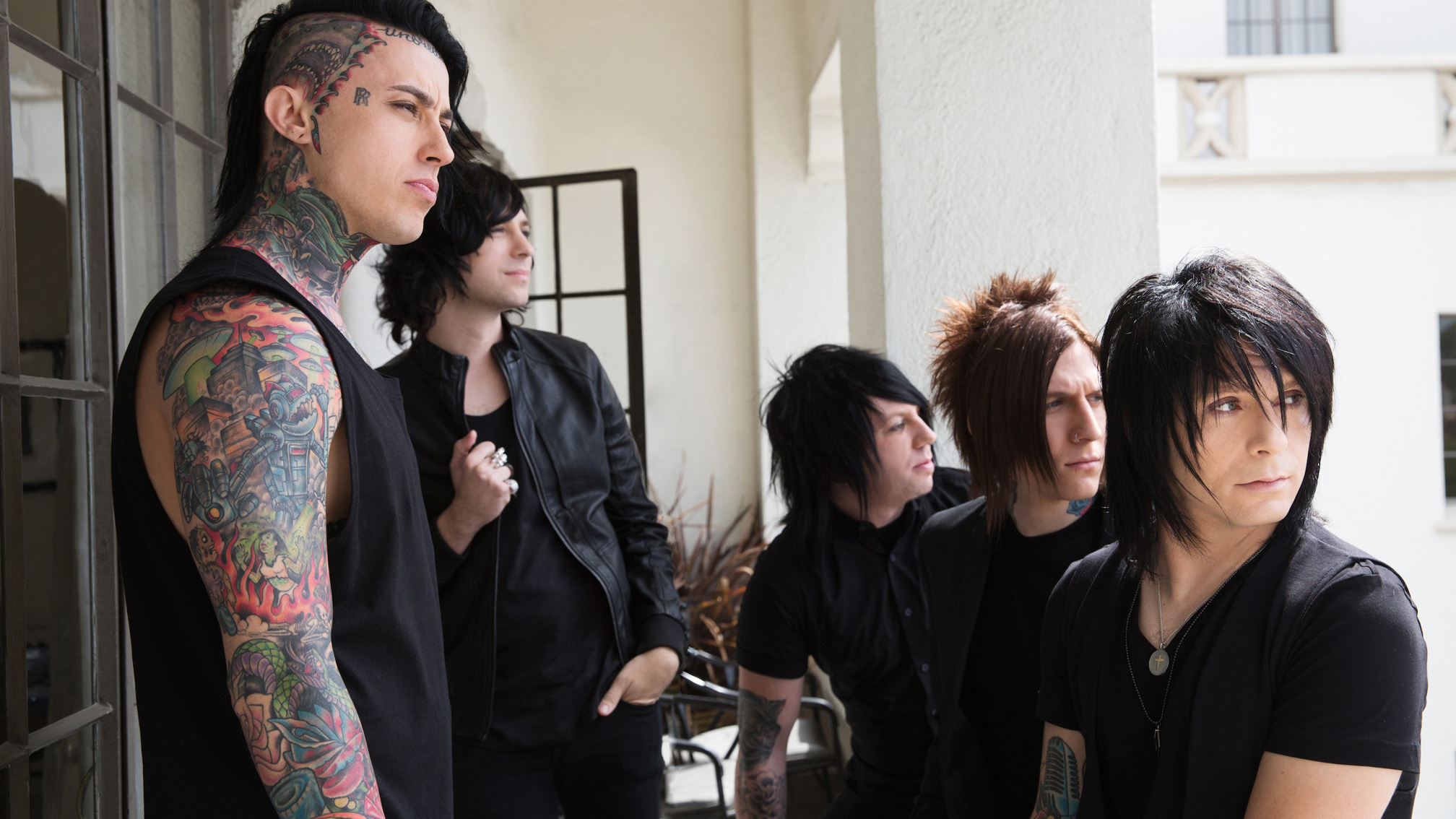 Falling In Reverse Guitarist Derek Jones Has Died Aged 35 Kerrang   Falling In Reverse Promo 2013 