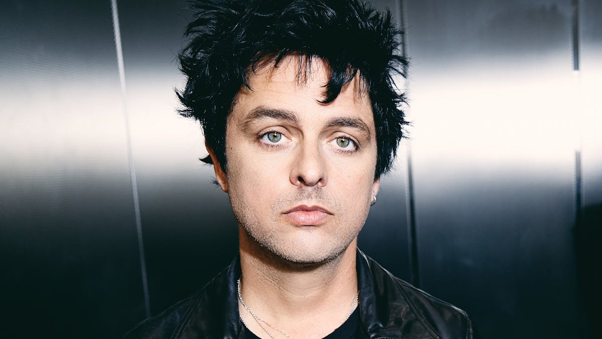 Green Day's Billie Joe Armstrong on His Blue Hair: 'I Don't Think I'll Ever Change It' - wide 3