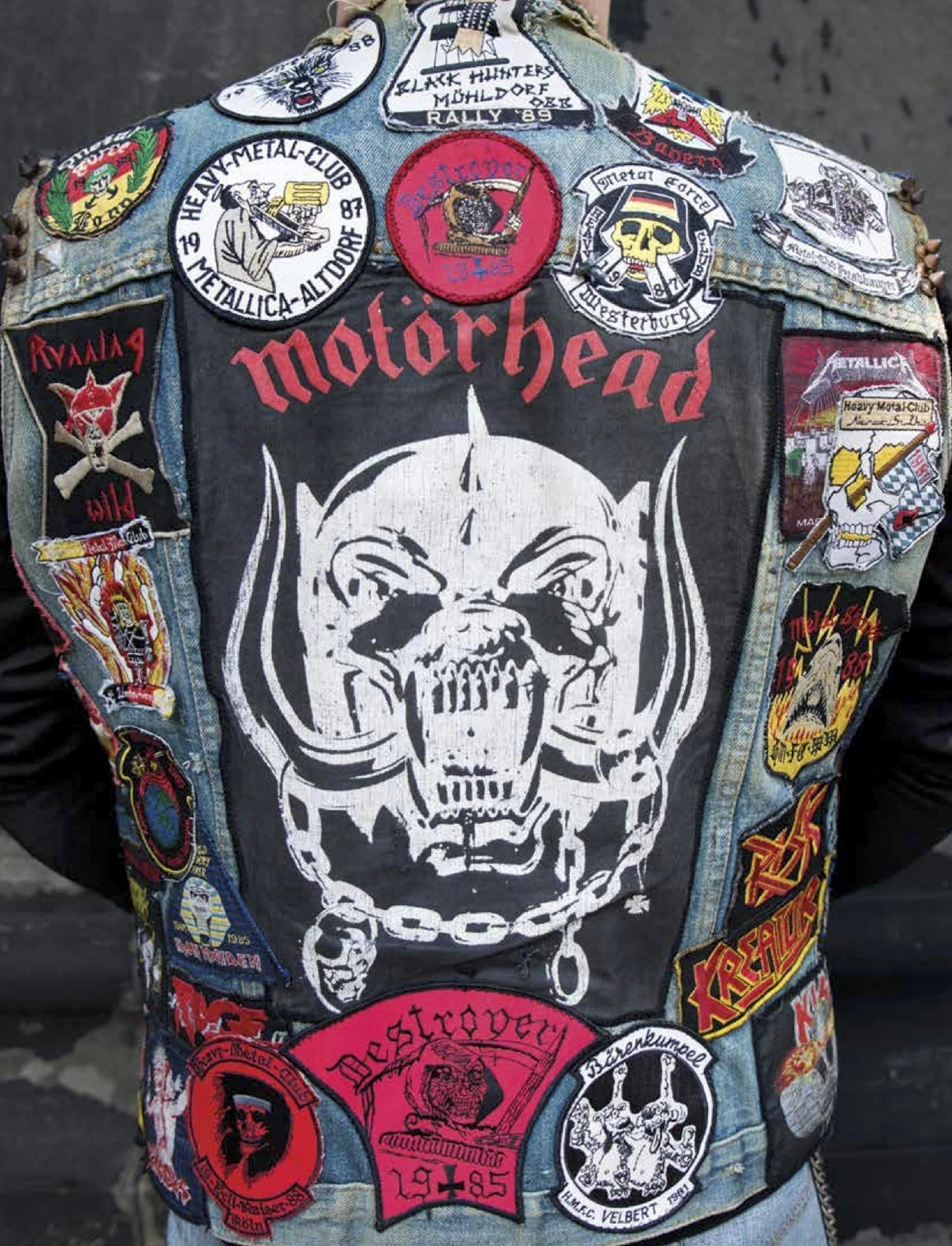 The 10 Best Styles Of Metal Battle Vest, By Photographer Peter Beste ...