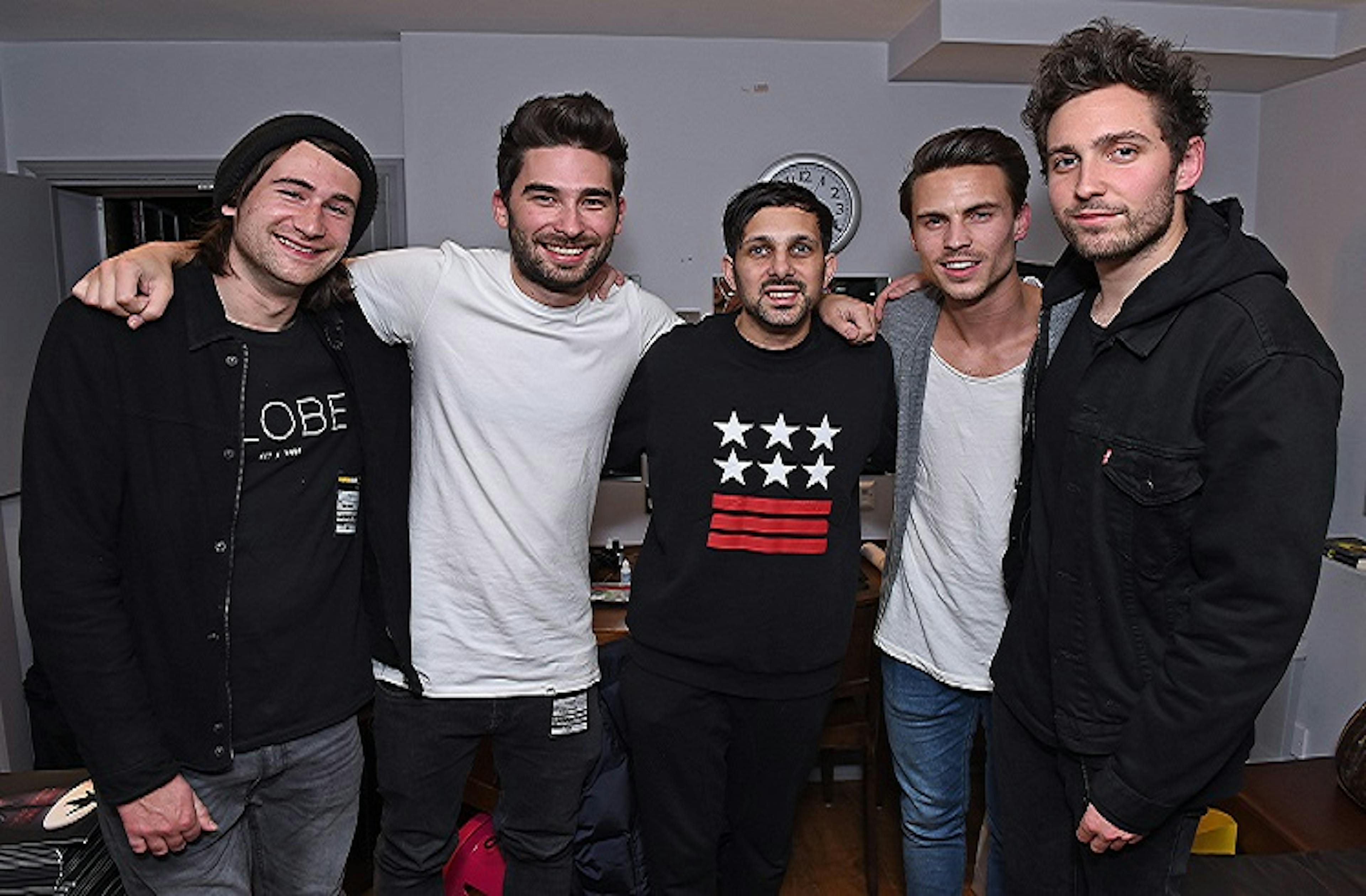 You Me At Six Hang Out With Dynamo