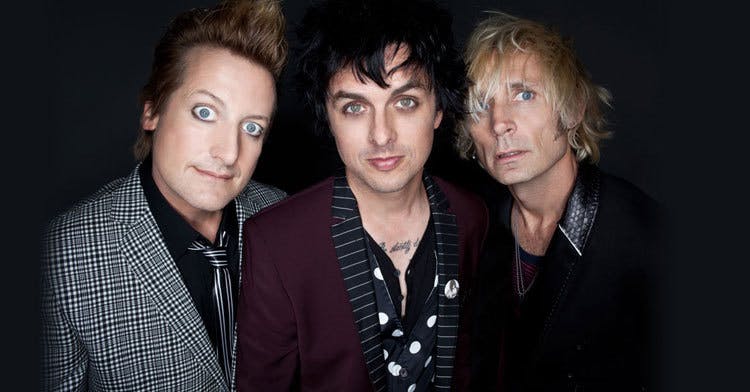 Green Day Premiere New Song, Xmas Time Of The Year