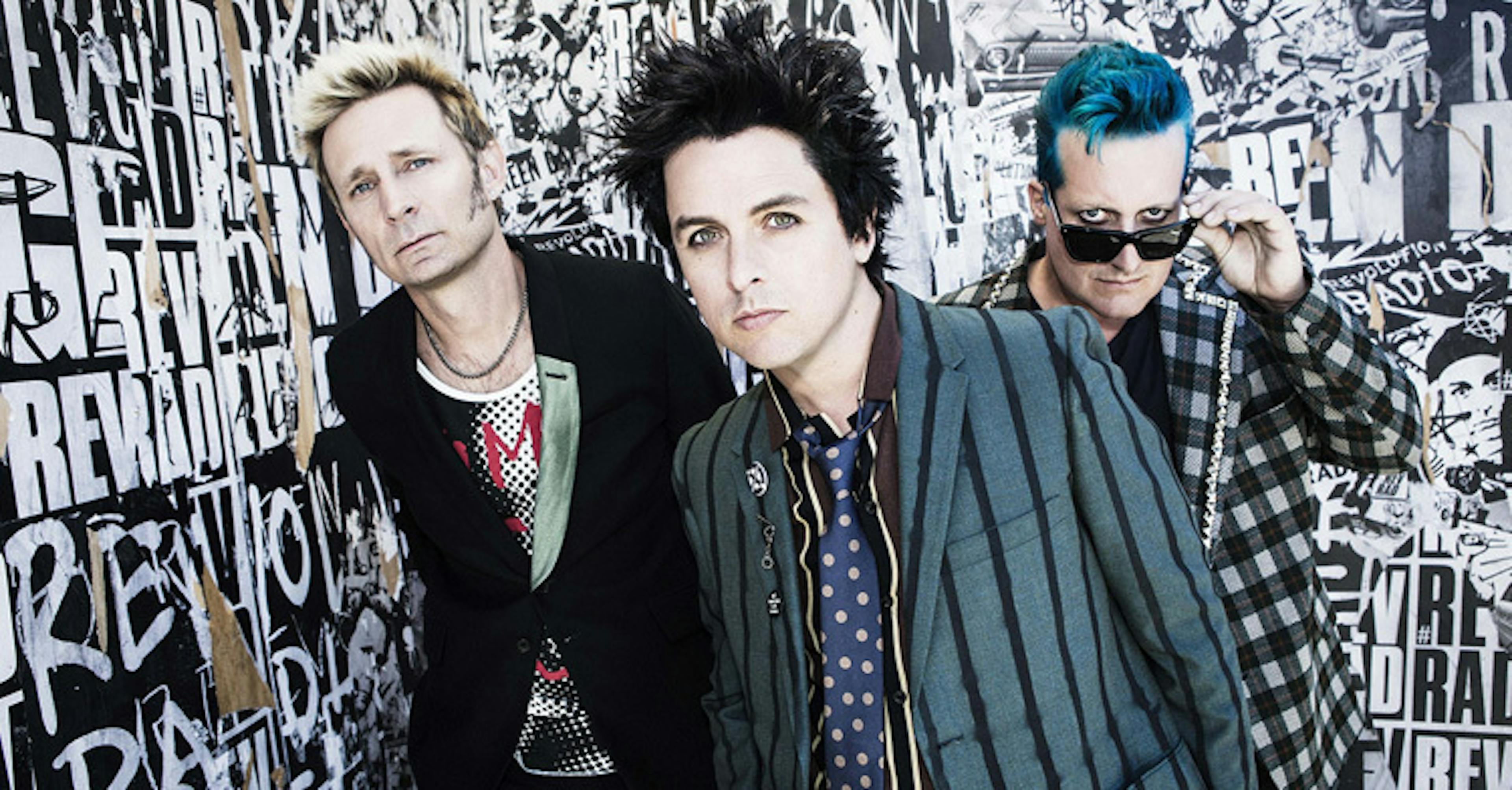 Watch Green Day Perform Bang Bang At The American Music Awards