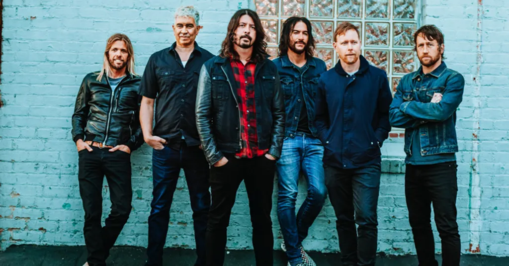 Foo Fighters 2017 June Promo