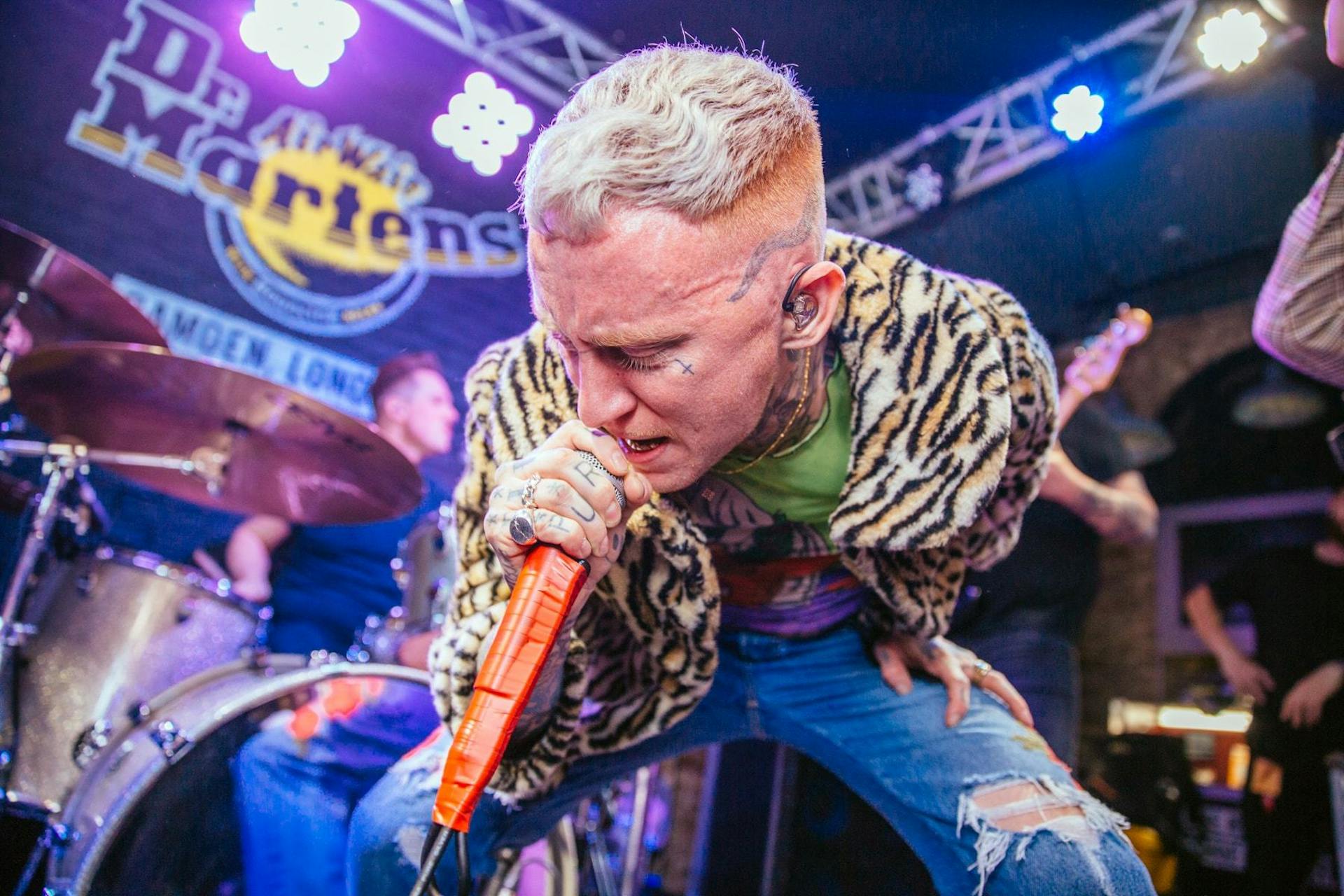 Gallery: Frank Carter & The Rattlesnakes Lay Waste To… | Kerrang!