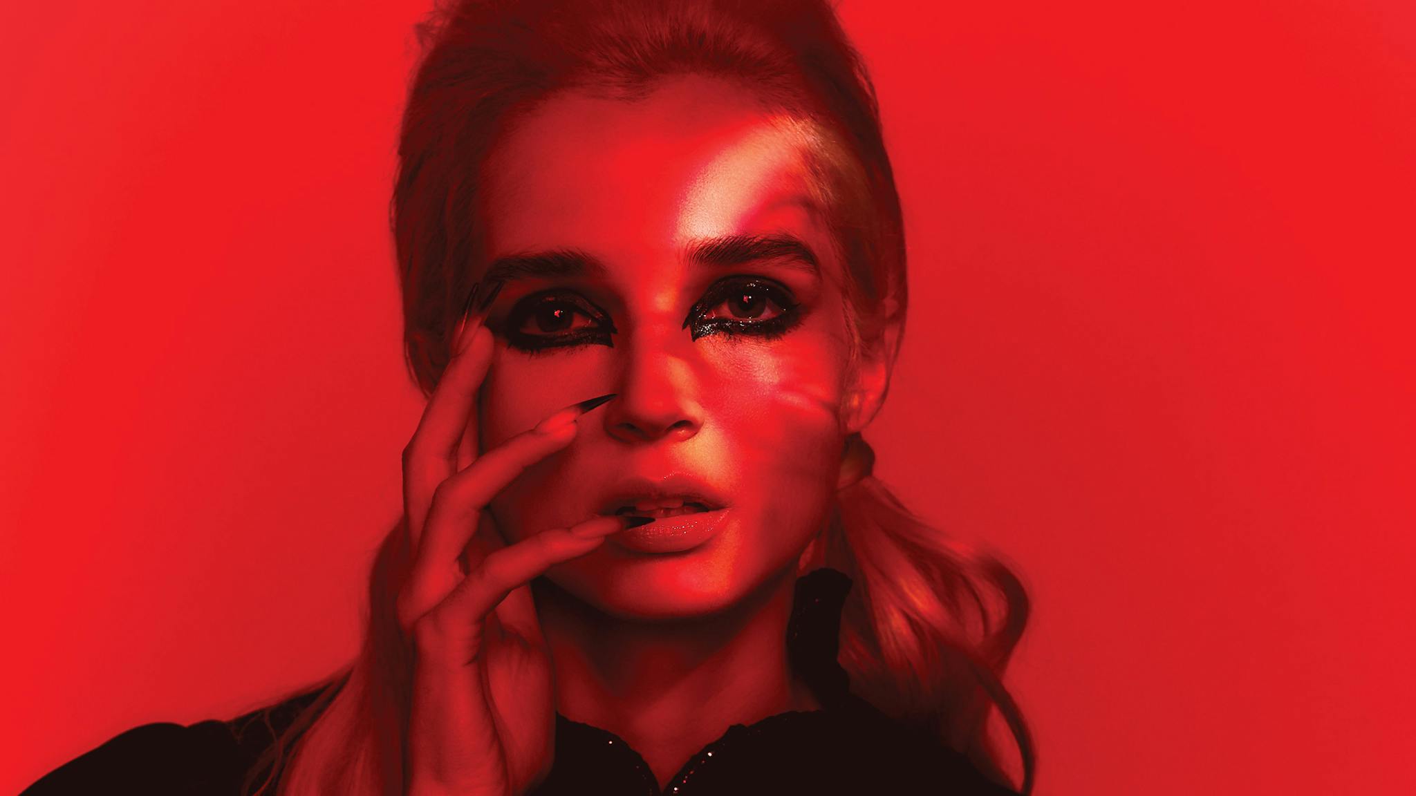 Poppy: “What I’ve experienced in the past is a story worth… | Kerrang!