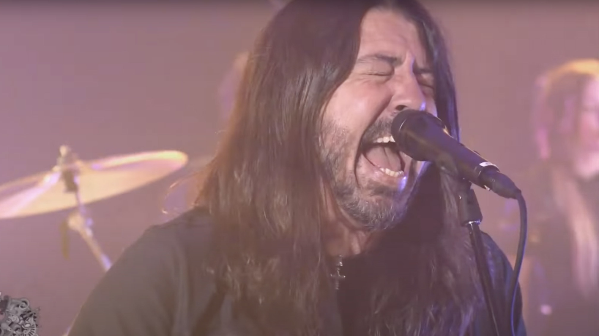 Watch Foo Fighters Perform New Single Waiting On A War On… | Kerrang!