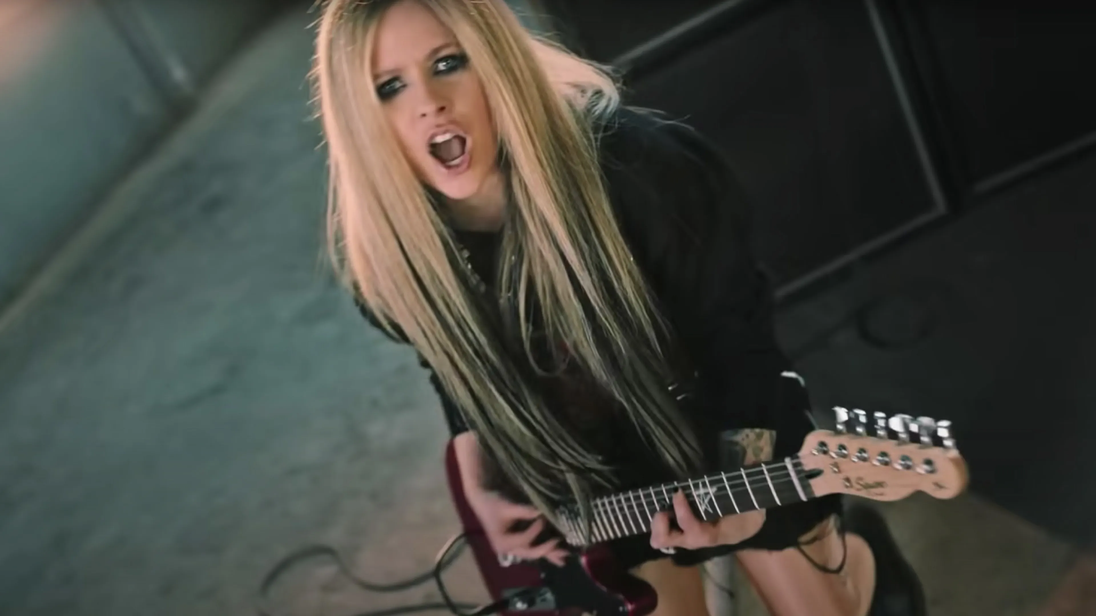 Avril Lavigne has finished her new pop-punk album