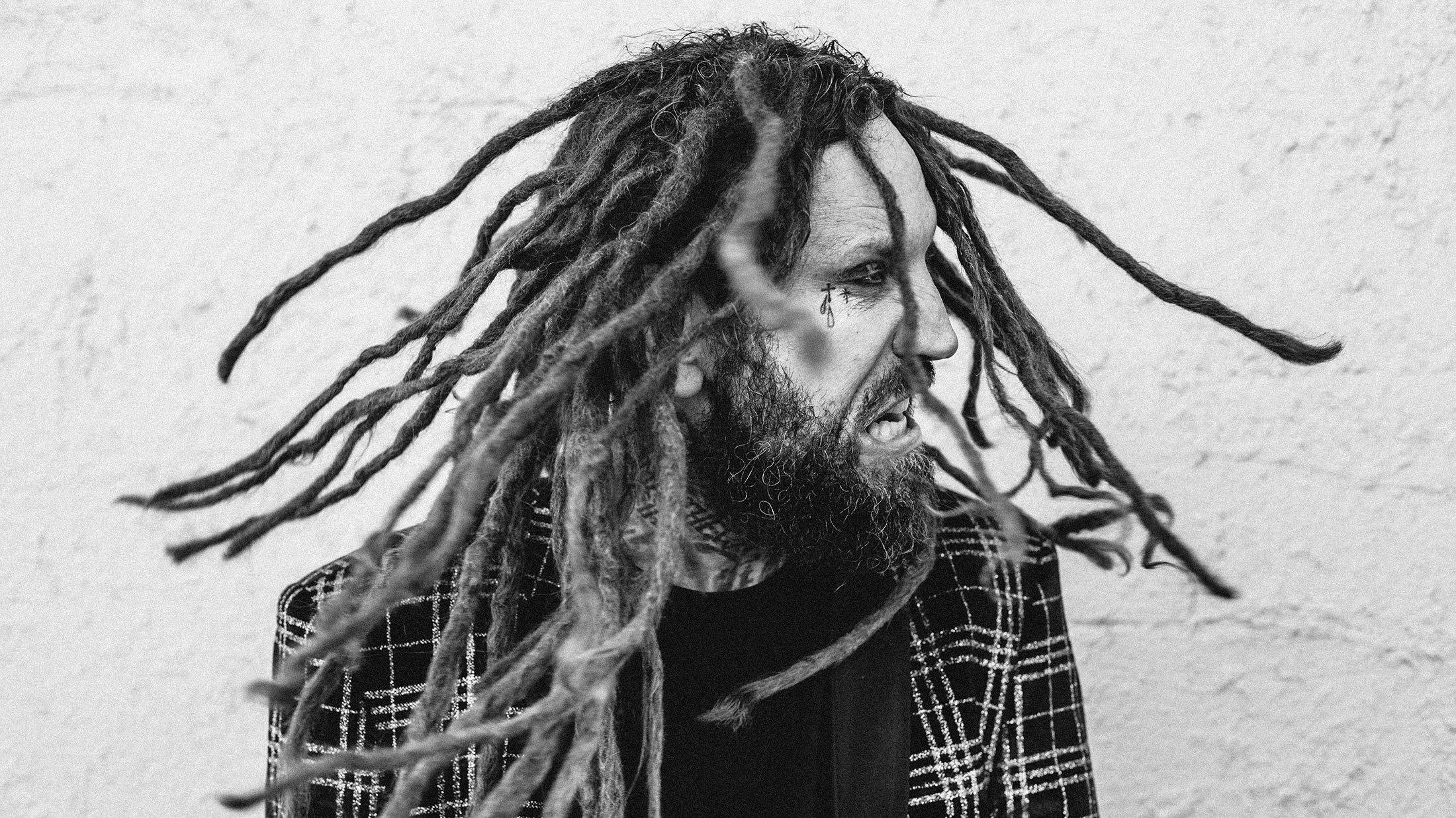 Brian 'Head' Welch: "I struggled with my thoughts, I struggled with my looks, so I found things to help me like comedy and music"