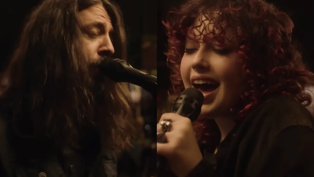 Dave Grohl performing with his daughter Violet on Jimmy… Kerrang!