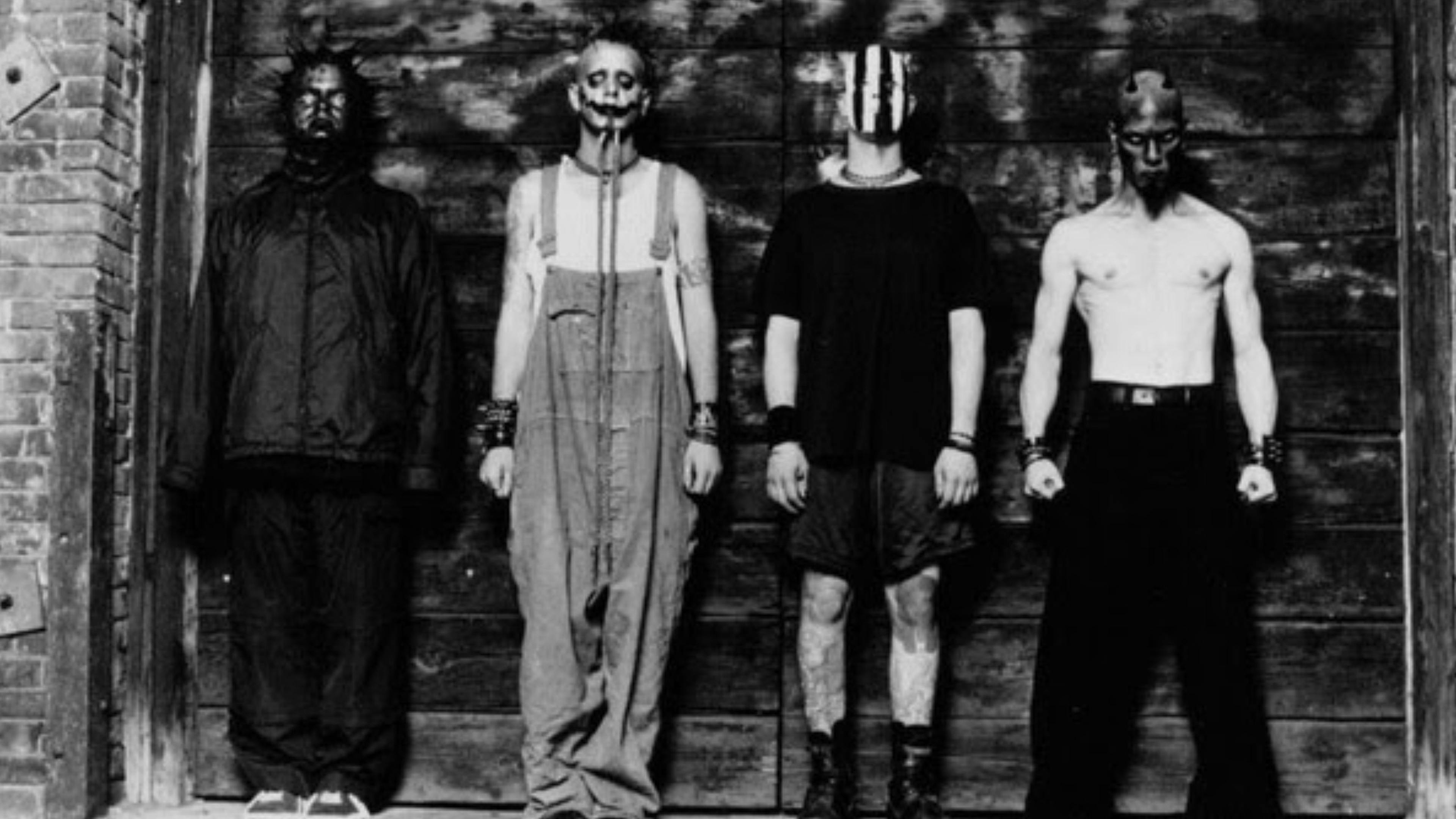 Here's the setlist from Mudvayne's first gig in 12 years