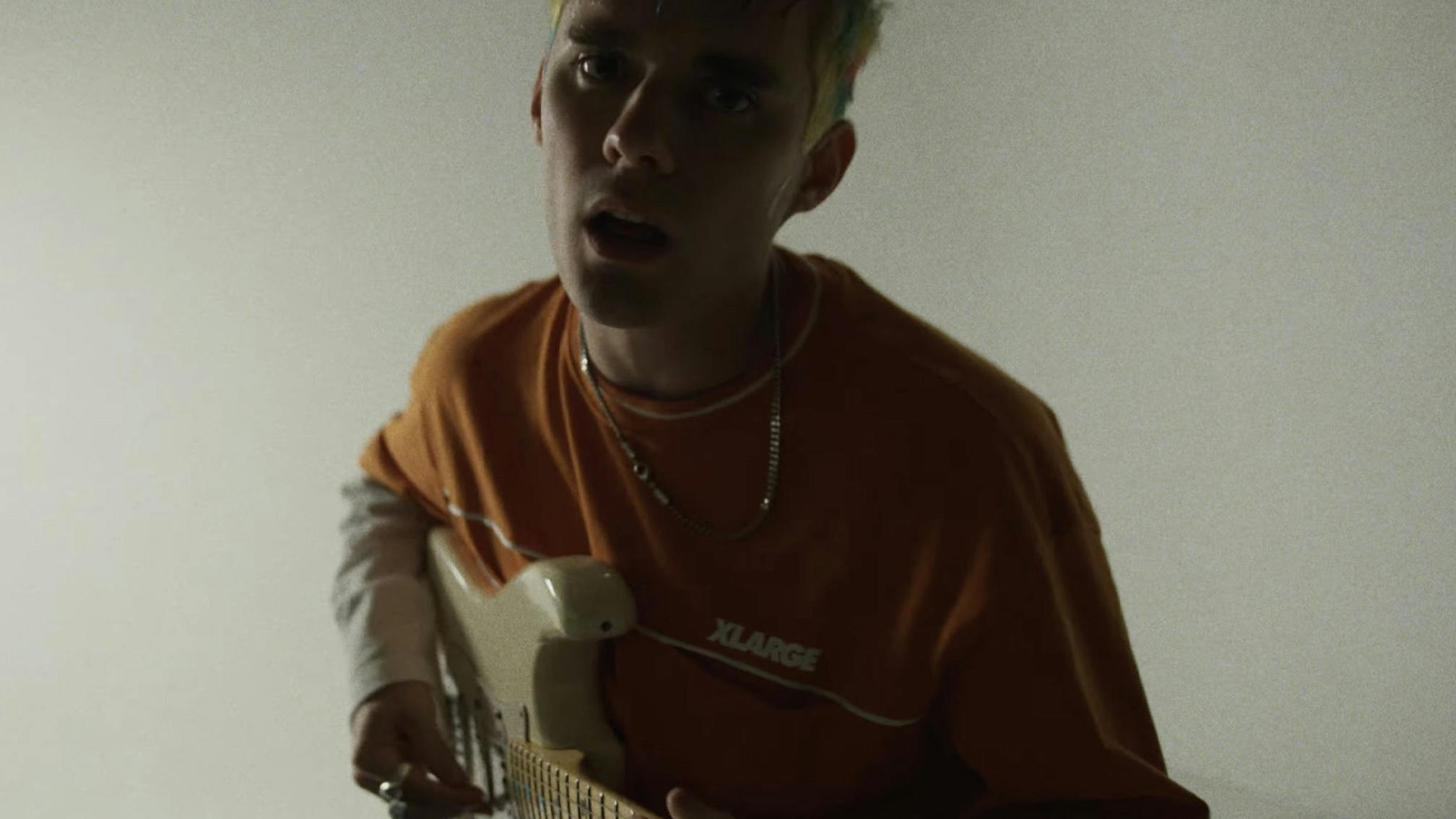 Waterparks share personal new single and video, Just Kidding