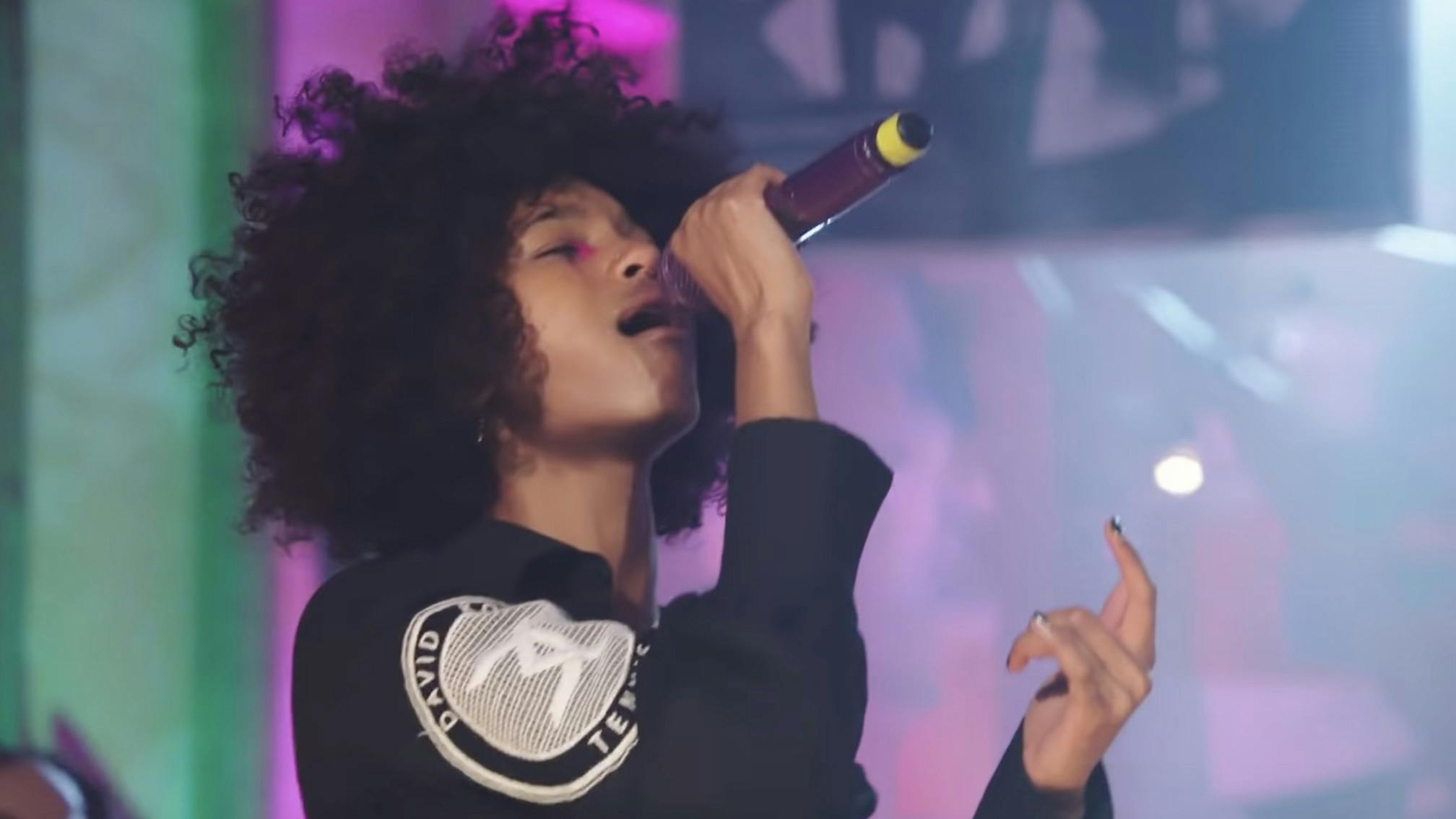 Watch WILLOW perform her new pop-punk single on The Tonight Show