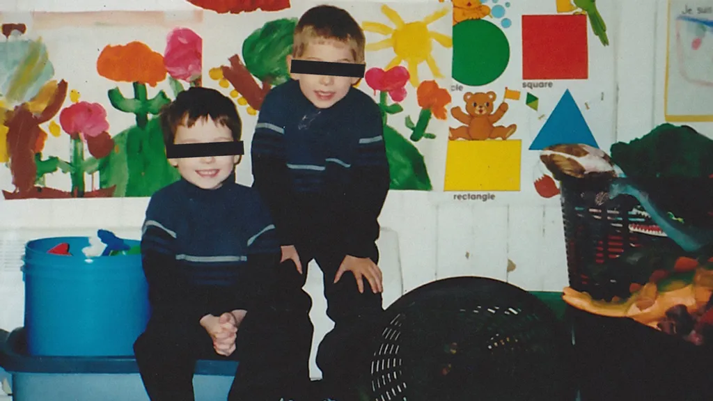 CLEOPATRICK WEB SLEEVE