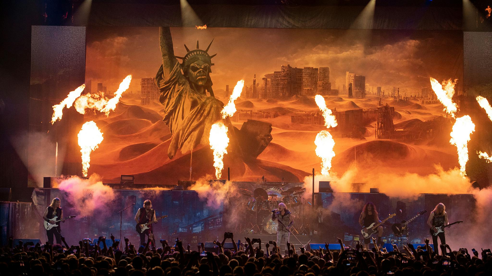 6 things to expect from Iron Maiden’s Future Past UK tour Kerrang!