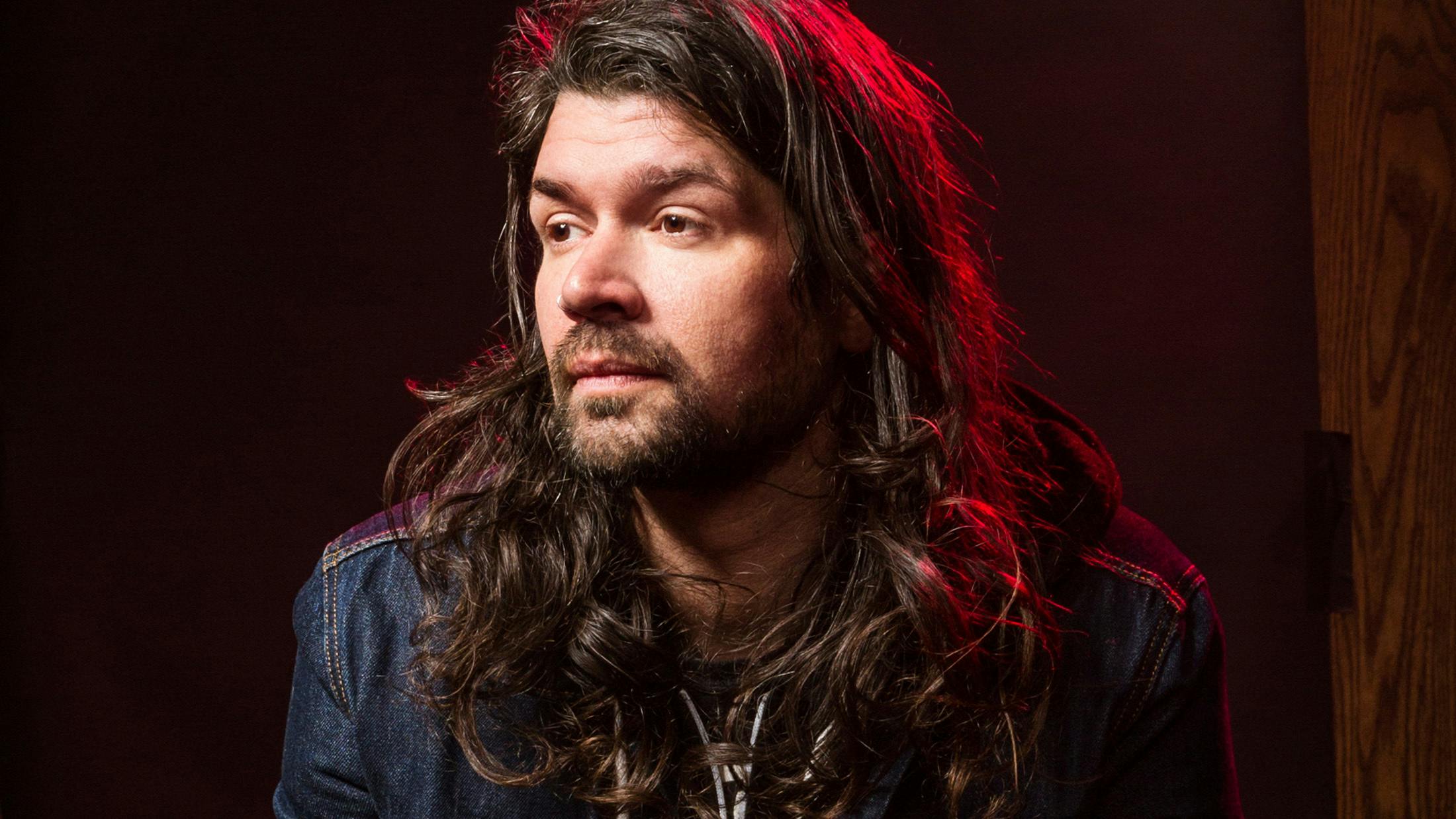 Adam Lazzara: "Sometimes you don't want to remember the person you used to be... but it helps to make peace with yourself"