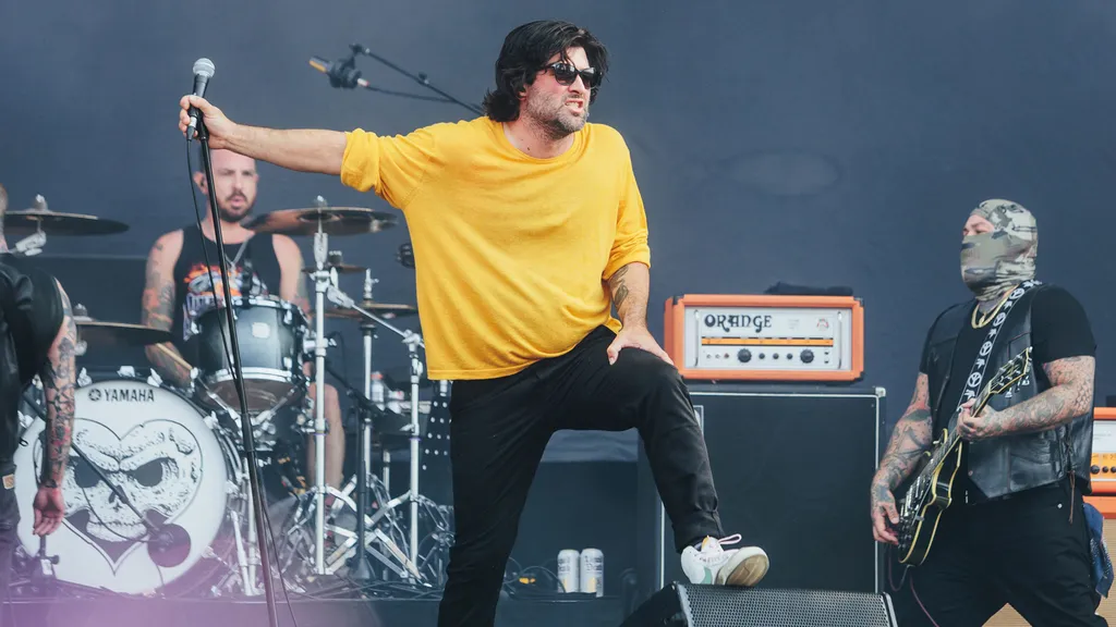 Alexinsonfire Download 2023 live header credit Andy Ford