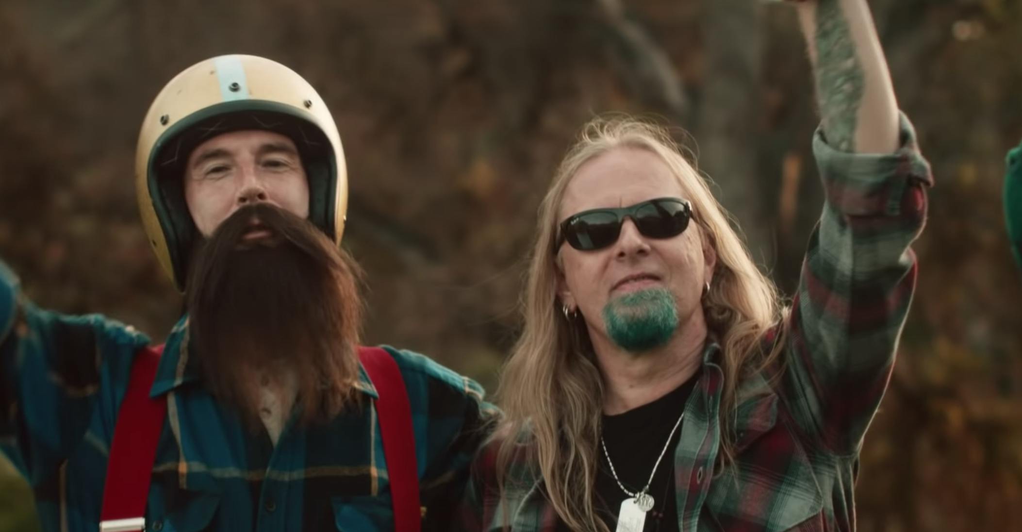 Watch Alice In Chains' Hilarious New Video For Rainier Fog