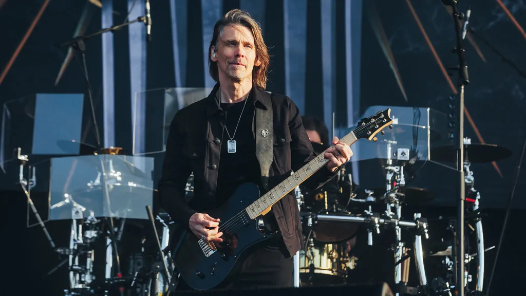 Alter Bridge Download Festival 2023 Myles Kennedy live header credit Andy Ford