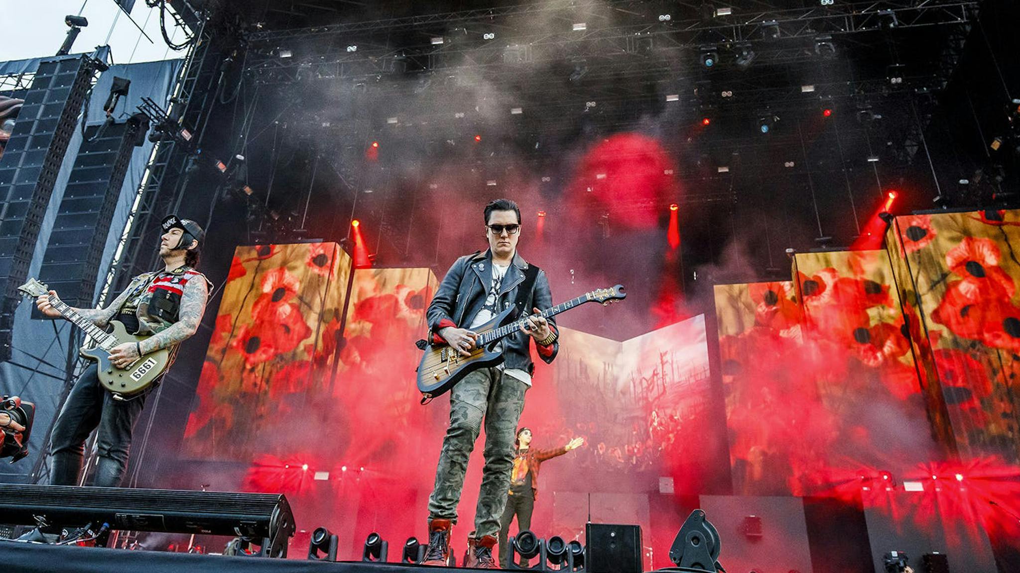 Avenged Sevenfold’s Syn Gates suffered a “pretty severe” leg injury onstage, but band won’t cancel shows