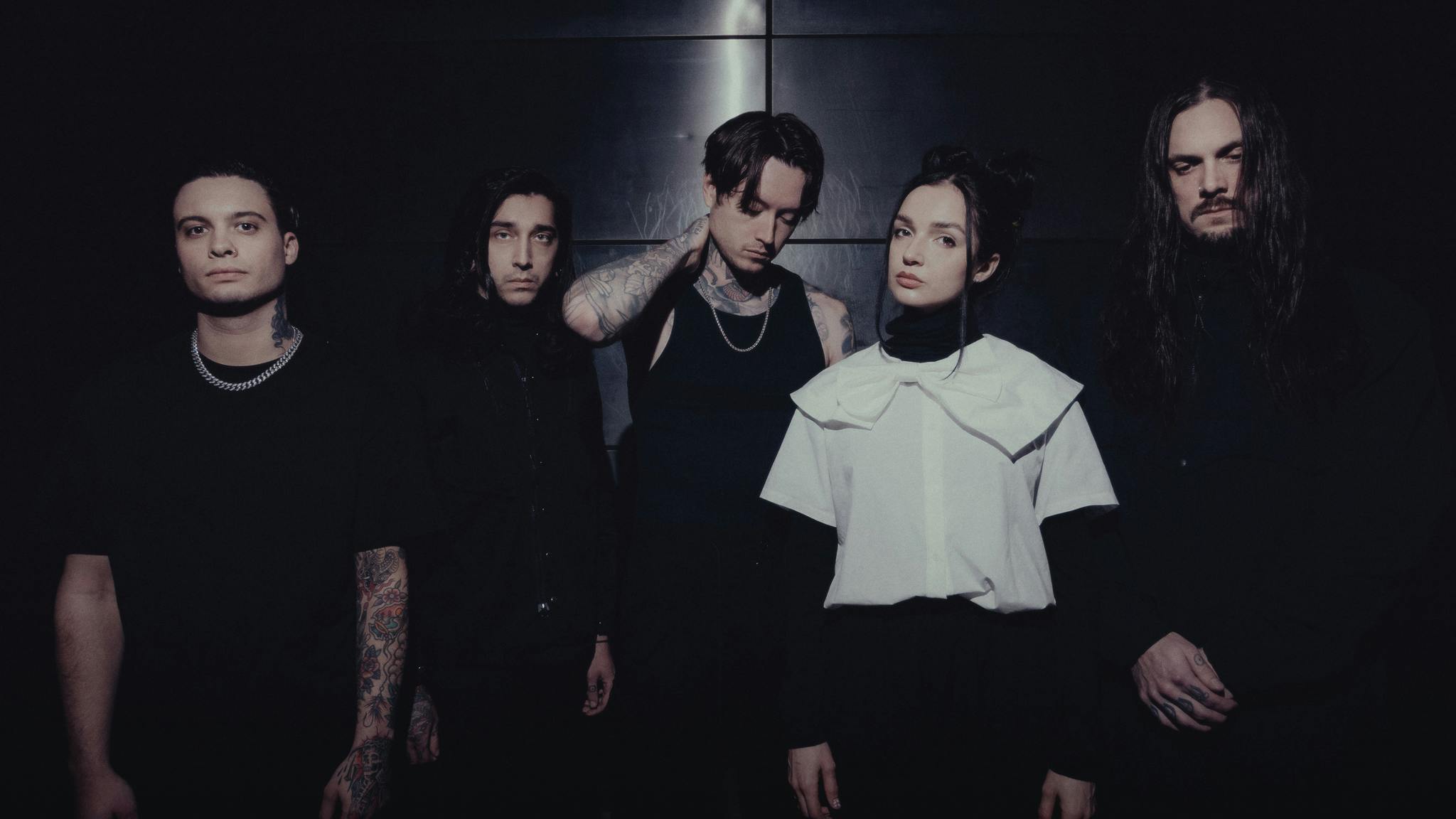Bad Omens and Poppy team up for industrial metal banger, V.A.N