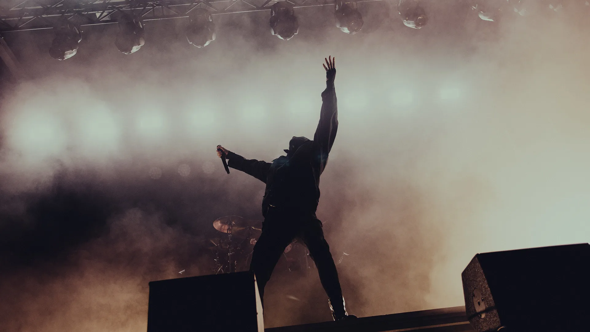  Foto zu In pictures: The opening night of Bad Omens’ European… 