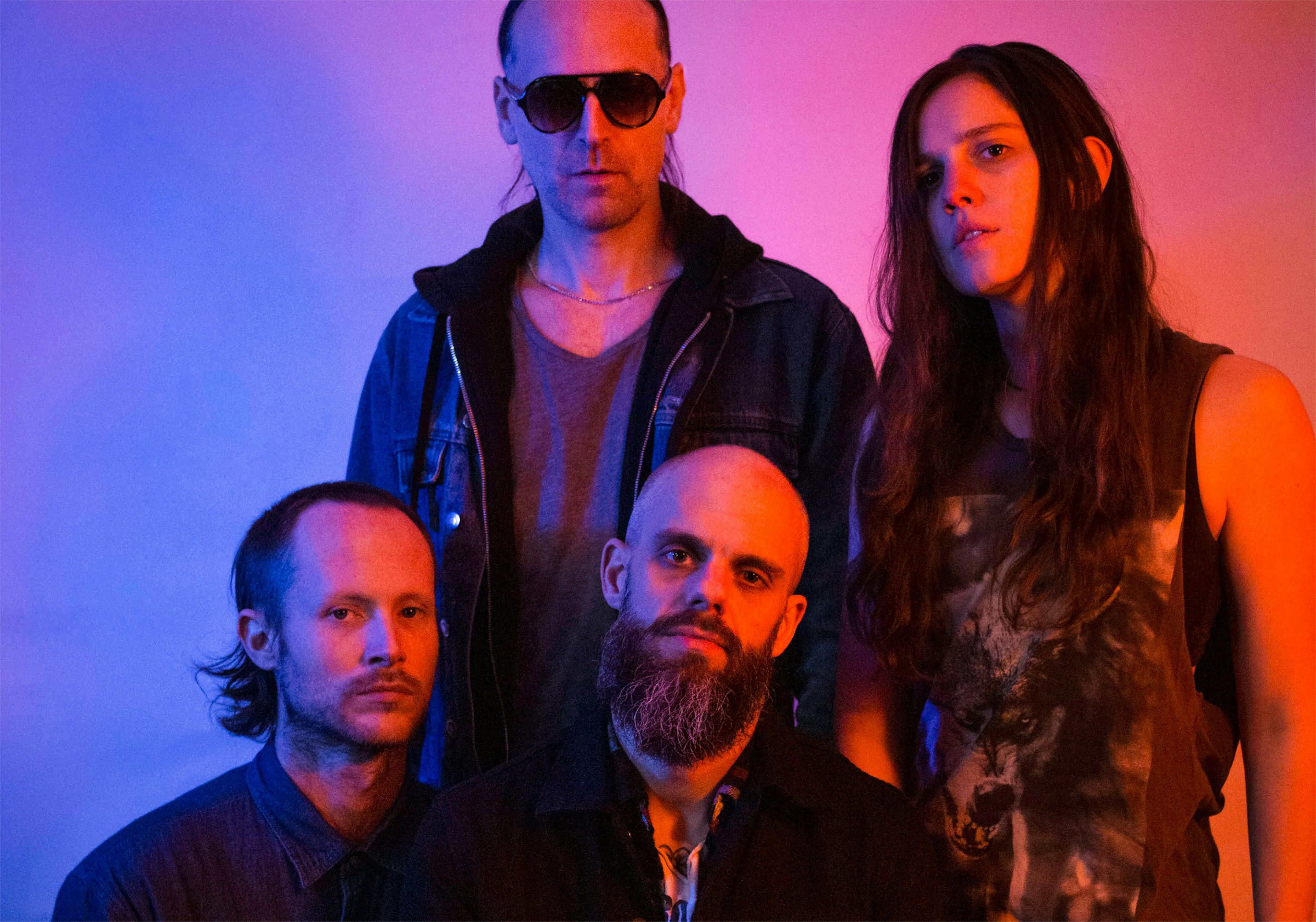 Baroness Stream New Track, Front Toward Enemy