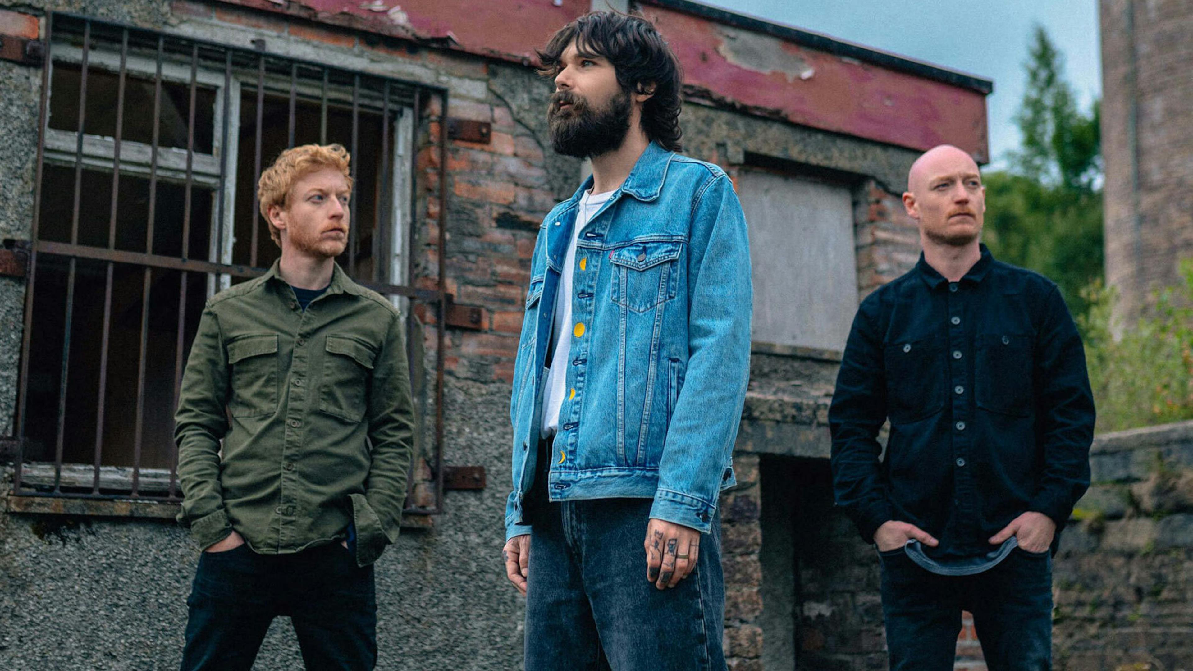 Biffy Clyro are playing an open-air summer gig with Witch Fever