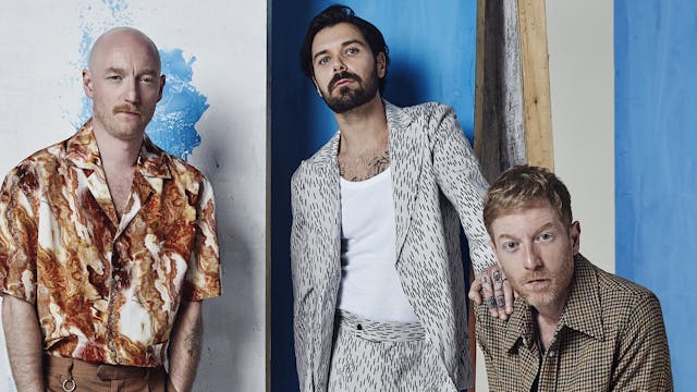 Biffy Clyro Return With New Single, Instant History | Kerrang!