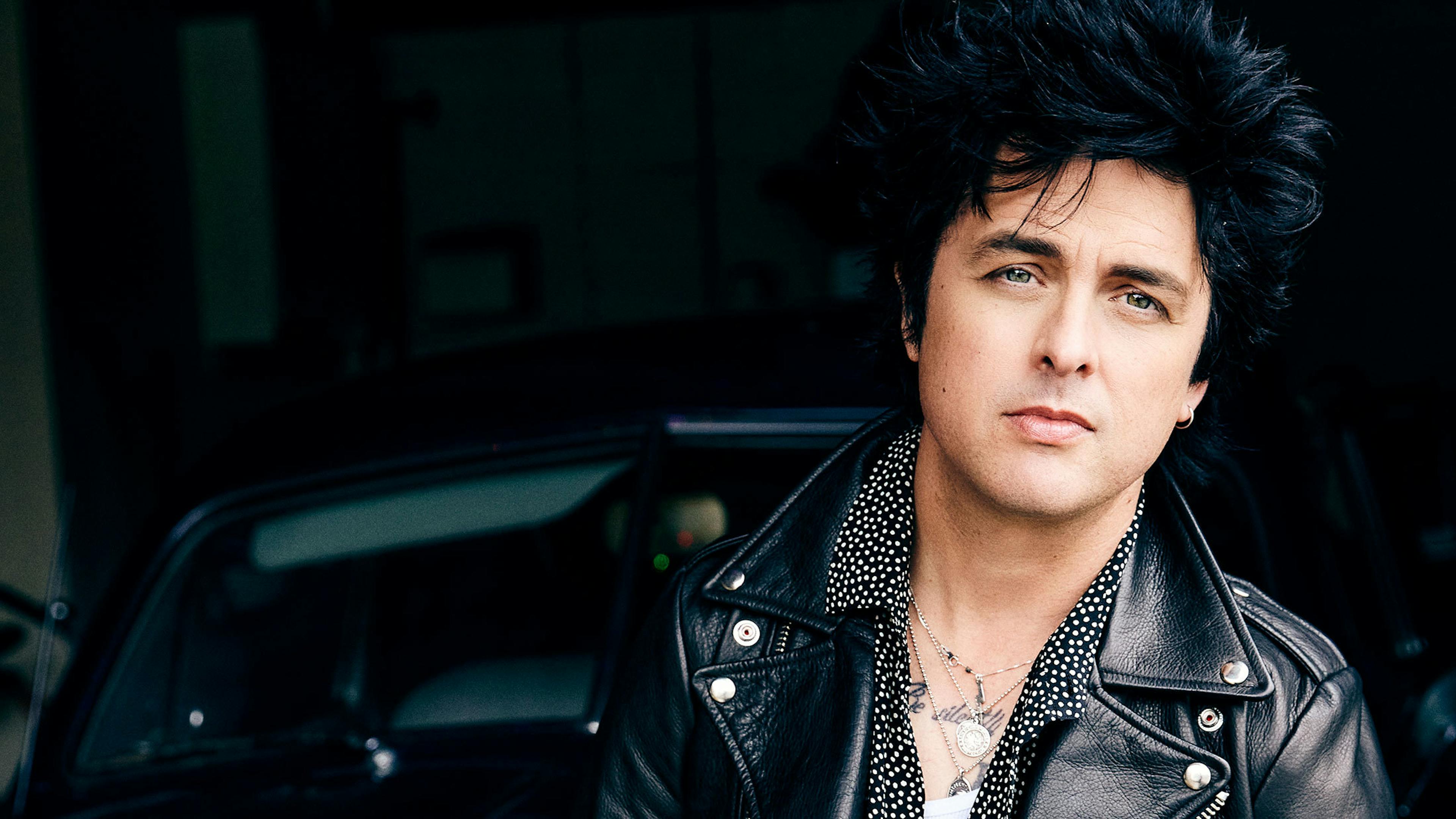 Billie Joe Armstrong On How "Uncomfortable" Fame Can Be: "Everyone's Got A Camera In Their Pocket"