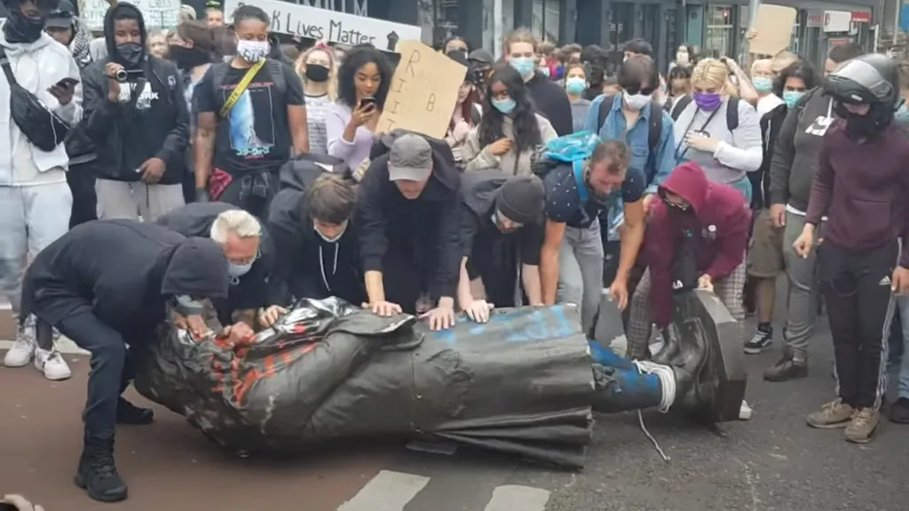 Bristol Statue Protest