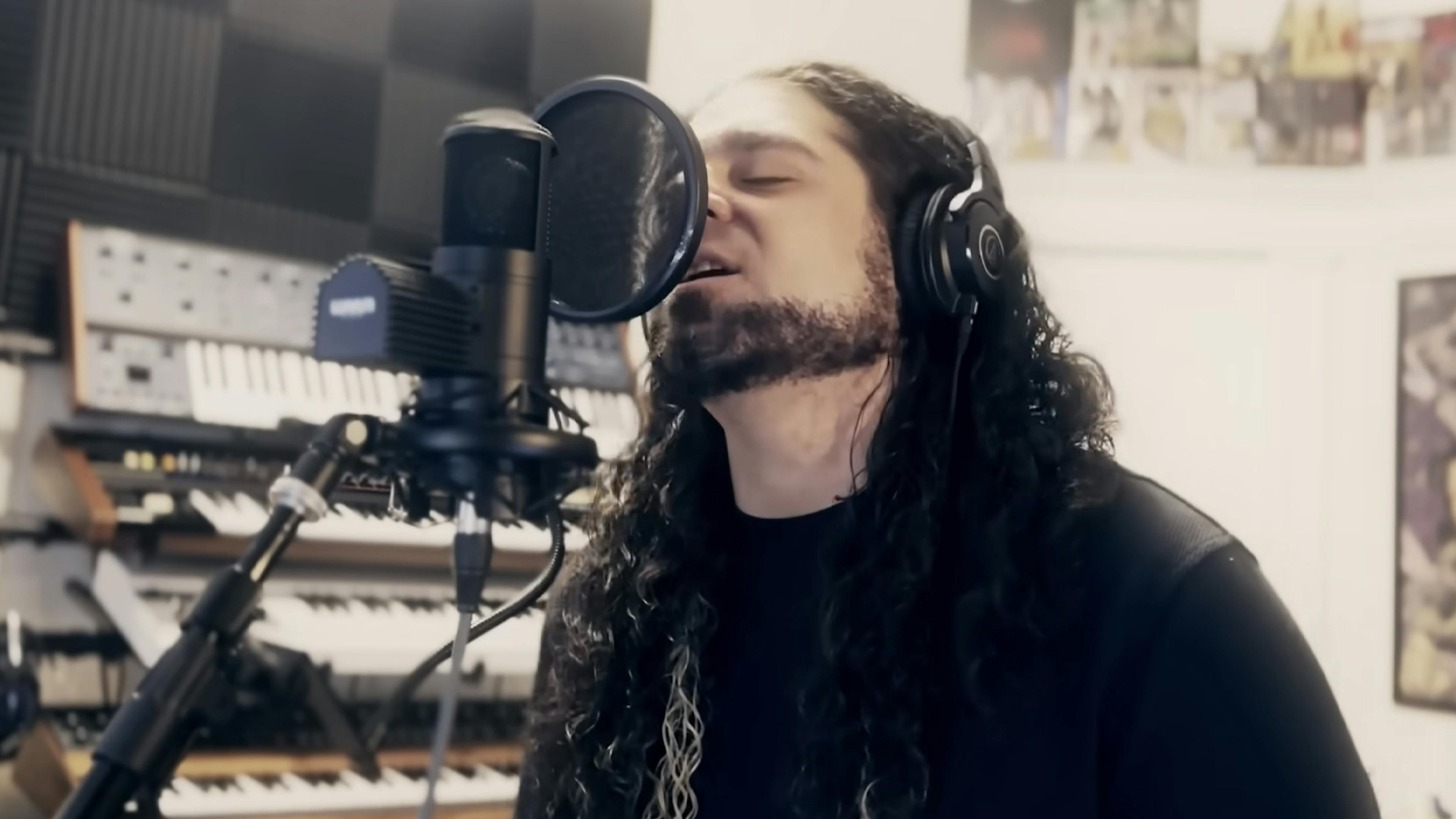 Claudio Sanchez performs songs by Taylor Swift, Smashing Pumpkins and more on new covers album