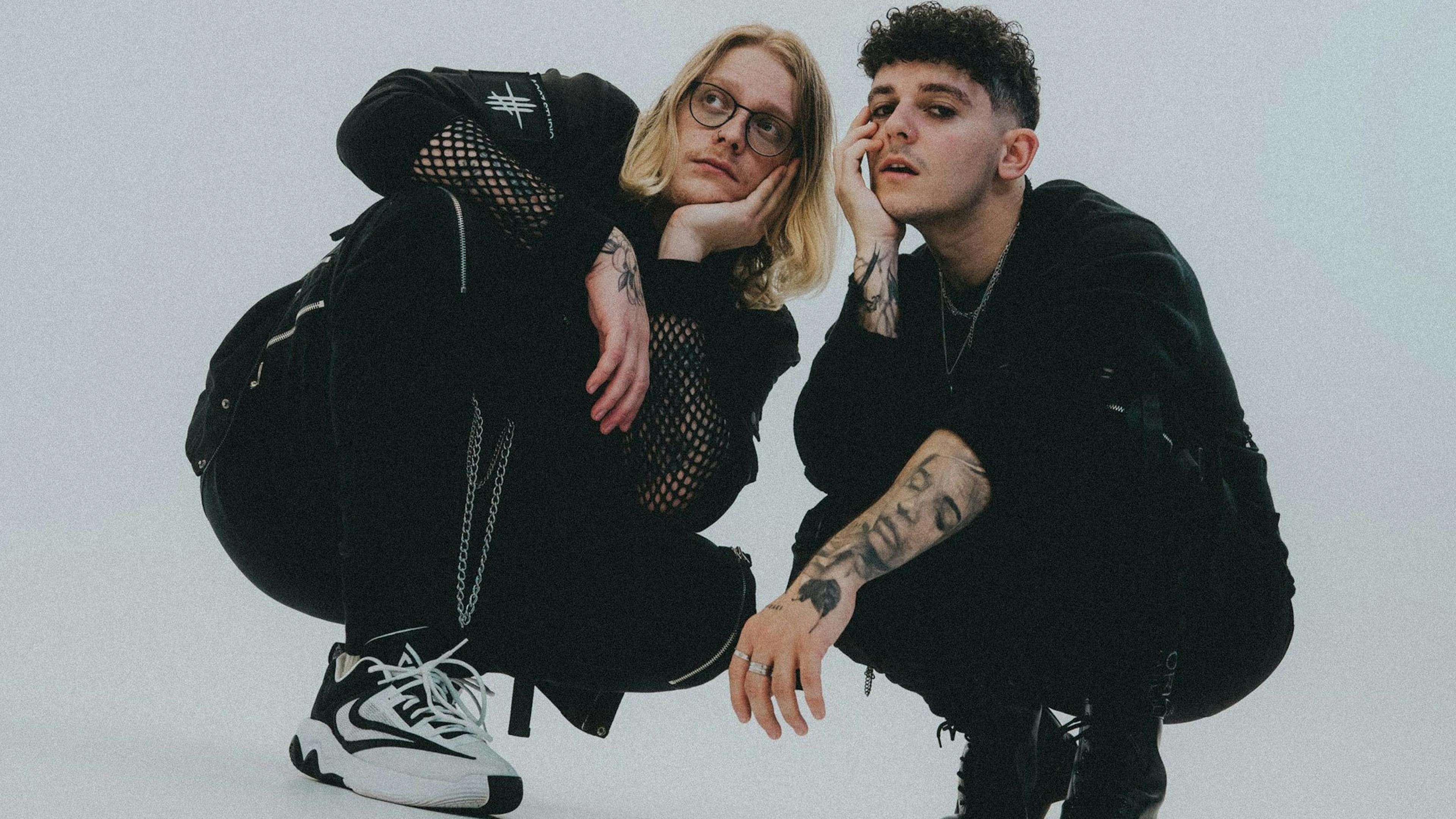 Comastatic drop new single, 24Seven, with Melrose Avenue