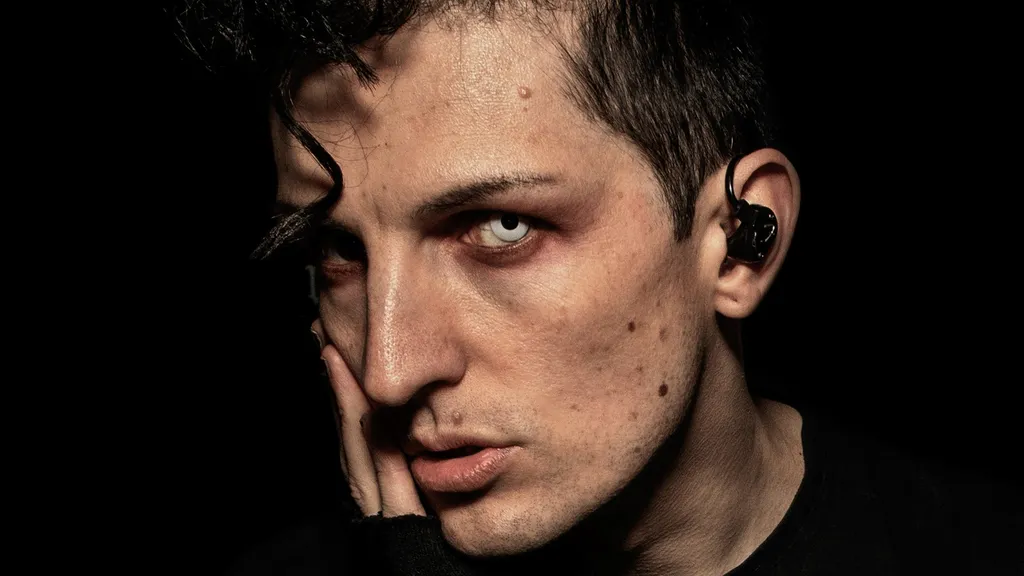 Creeper Will Gould April 2022 exclusive credit Chris Bethell 2