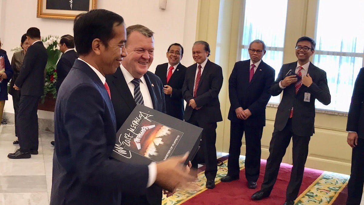 The Prime Minister Of Denmark Gave The Indonesian President A Metallica Box Set