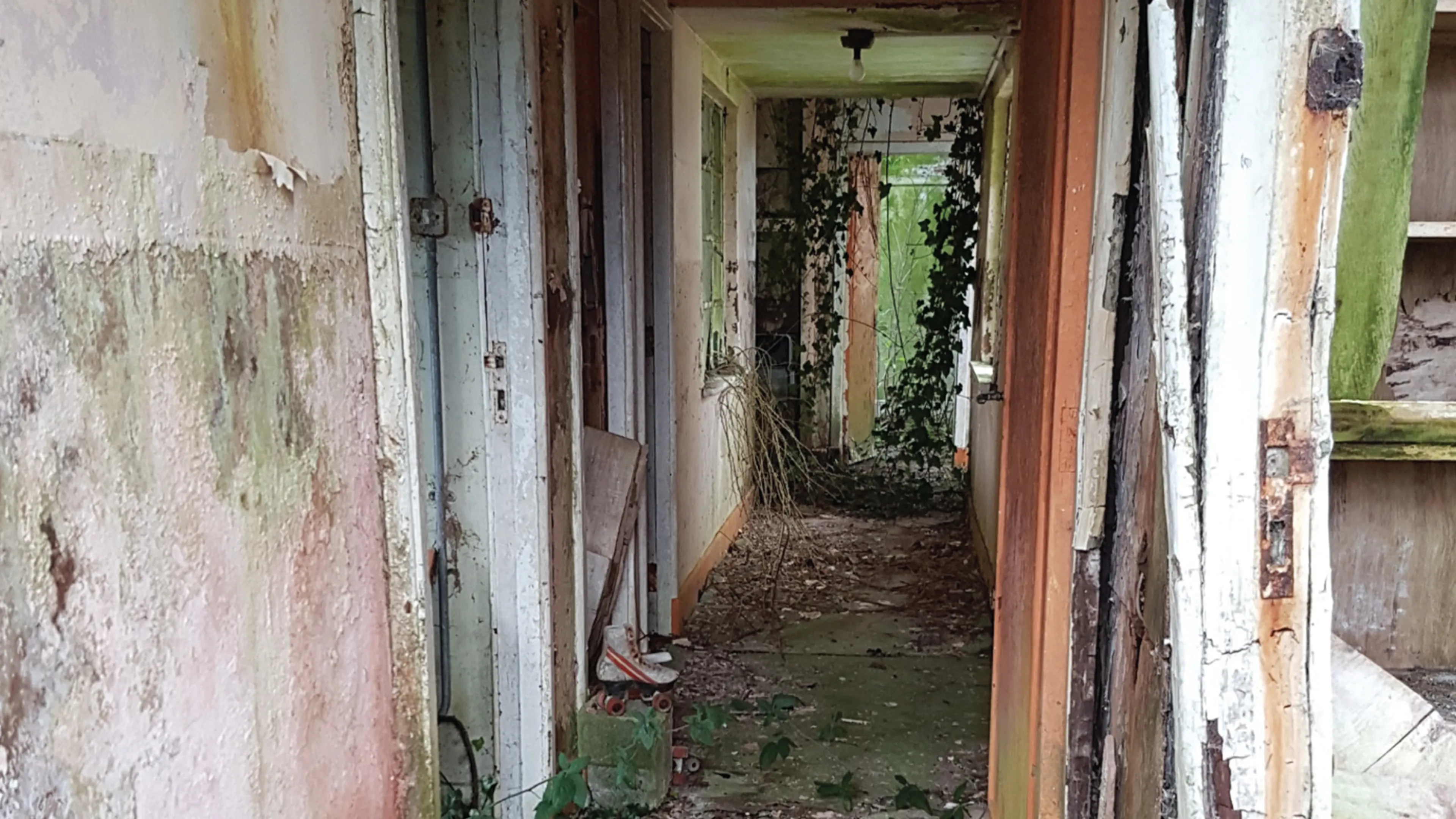 Album Review: Dystopian Future Movies – Inviolate