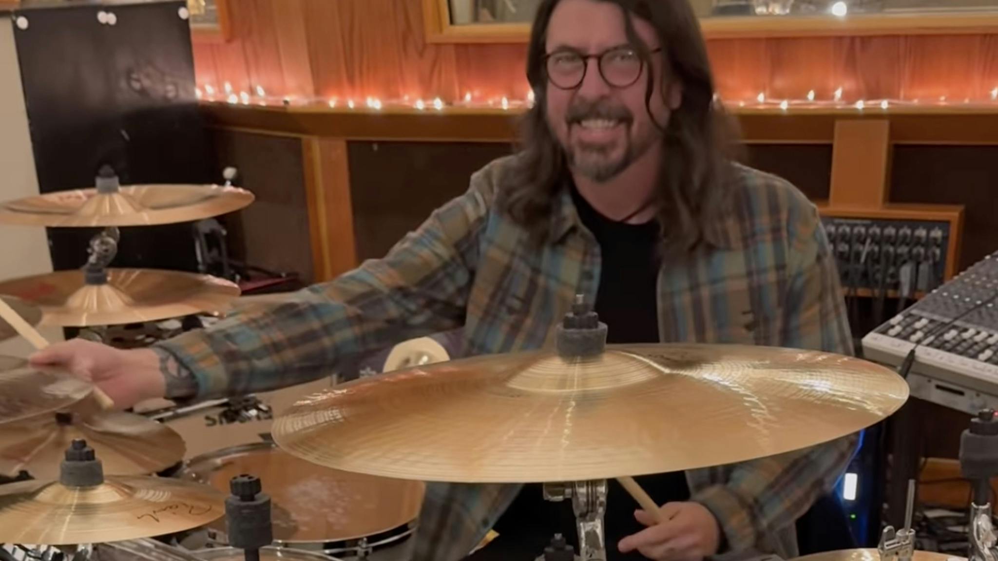 #FooThrax: See Dave Grohl join Anthrax in the studio