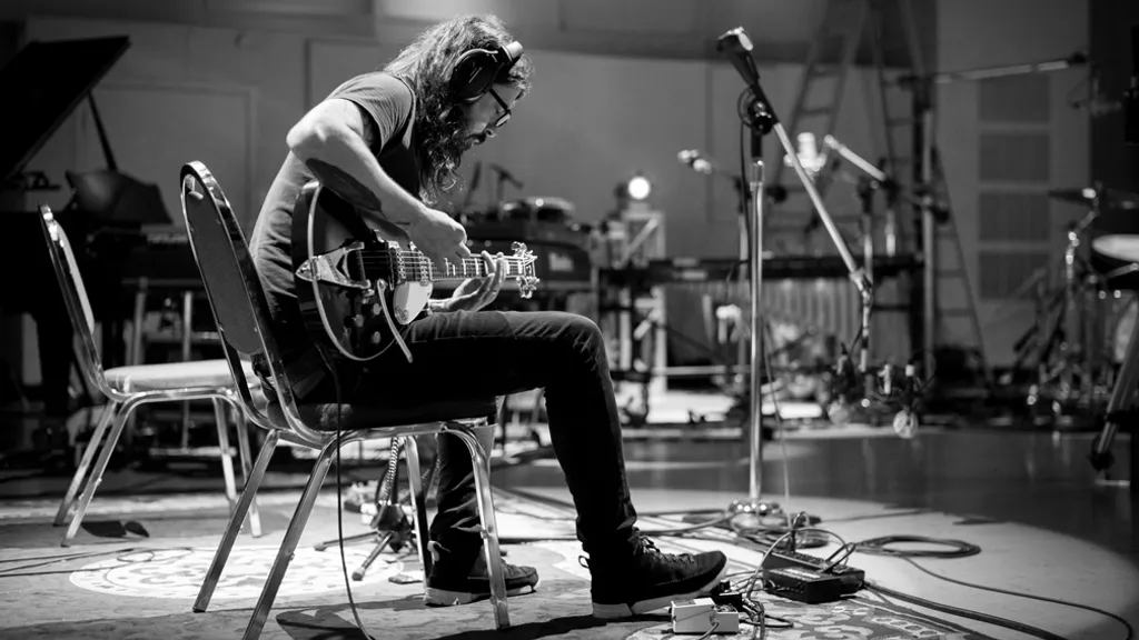 Dave Grohl Play Promo