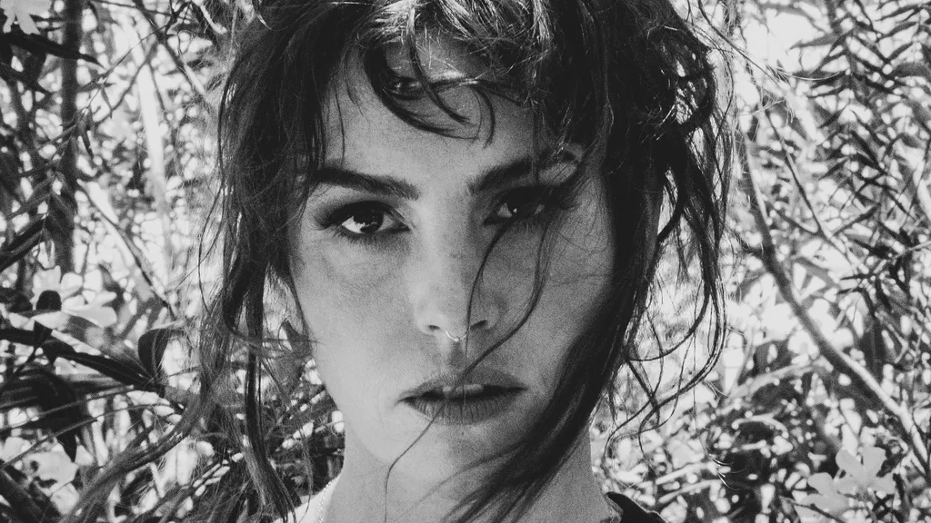 Emma Ruth Rundle Blake Armstrong 2019
