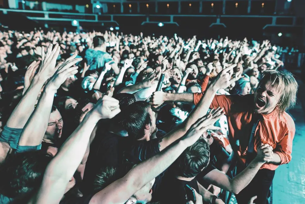 Enter Shikari K Awards Teaser Tom Pullen 2018