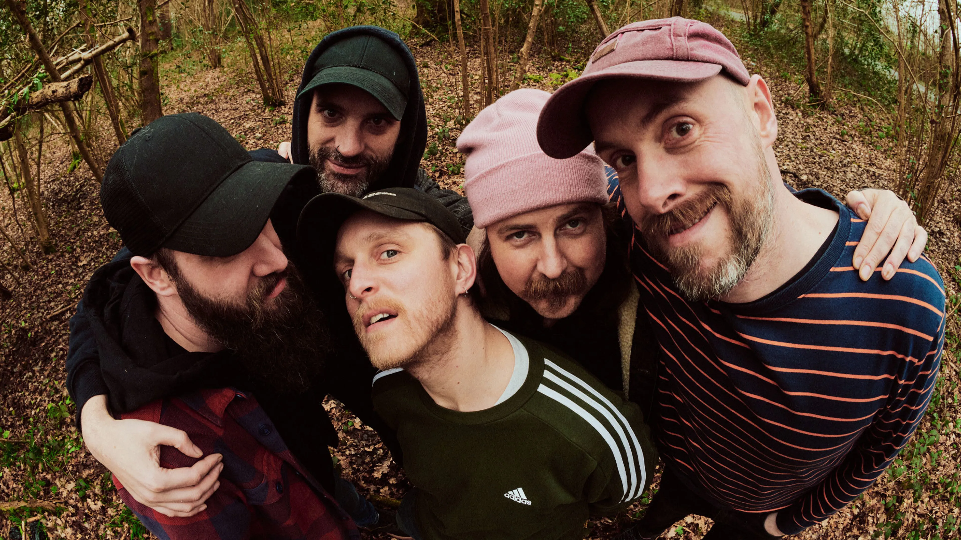 Every Hell unleash “gnarly and dissonant” new single, Let Me Go