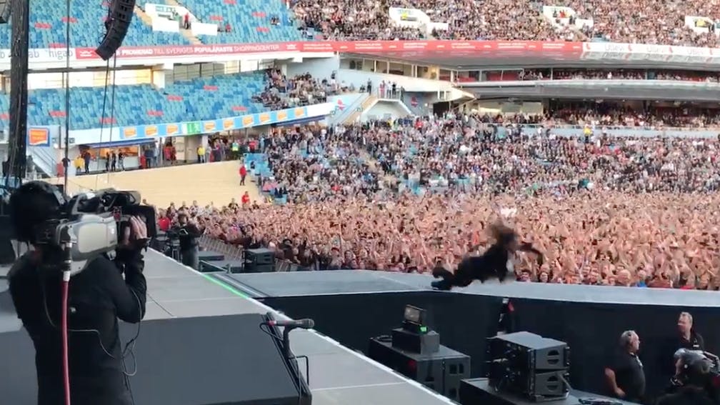 Dave Grohl Pranks Crowd With Fake Leg Break In Sweden