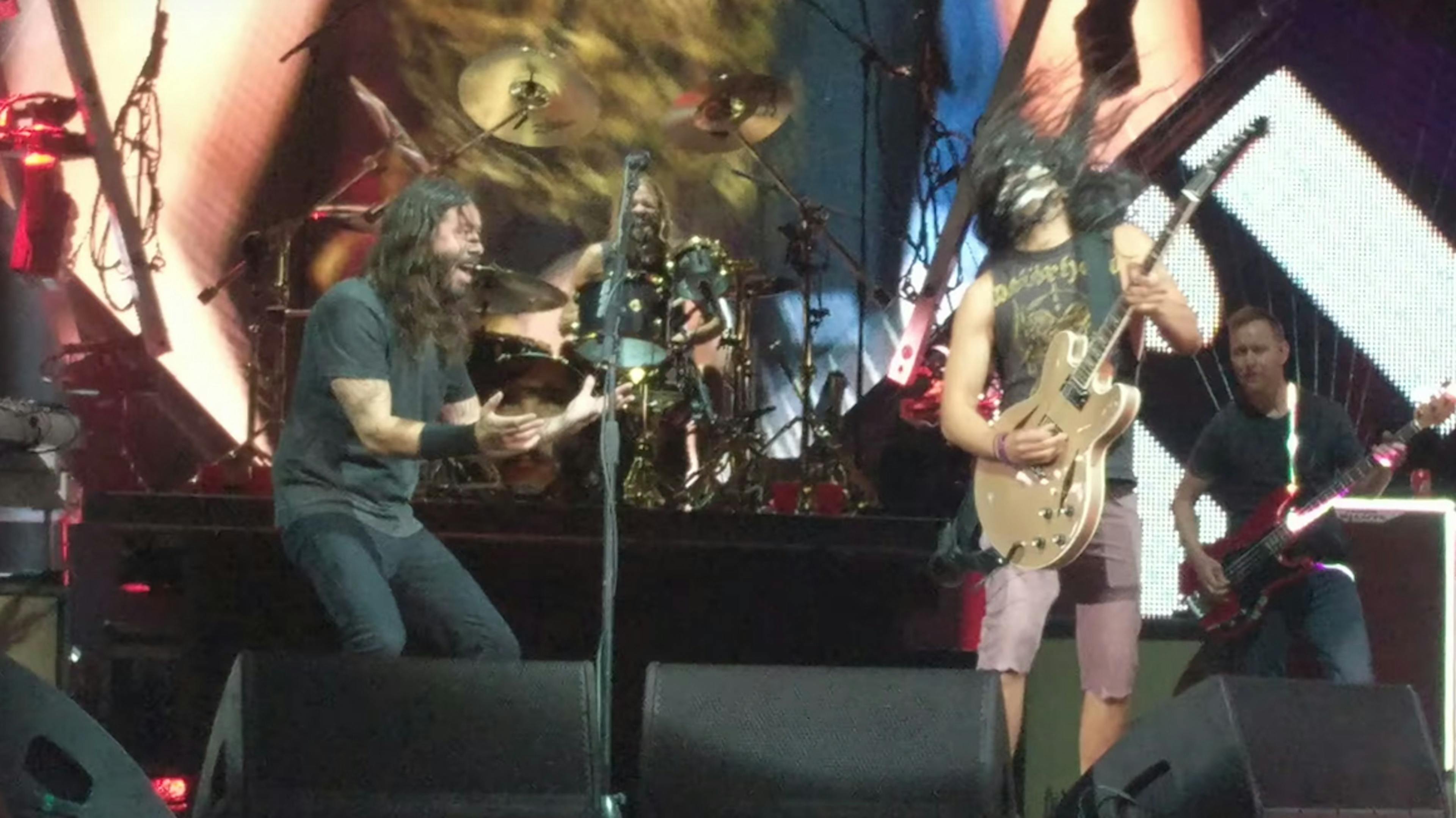 Watch Foo Fighters Shred With 'KISS Guy' Fan From Audience