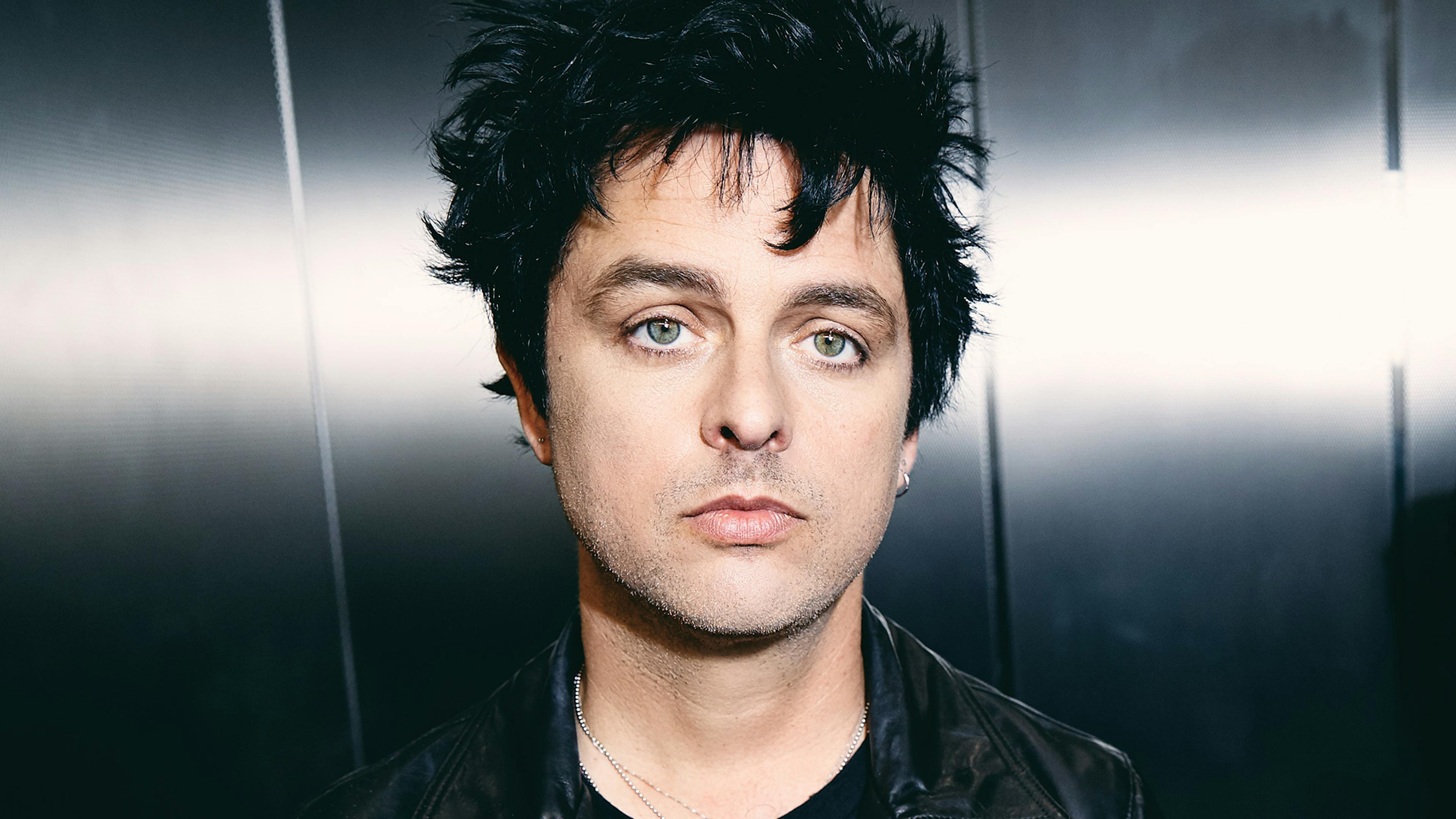 Billie Joe Armstrong Has Recorded A New Cover Song In His Bedroom