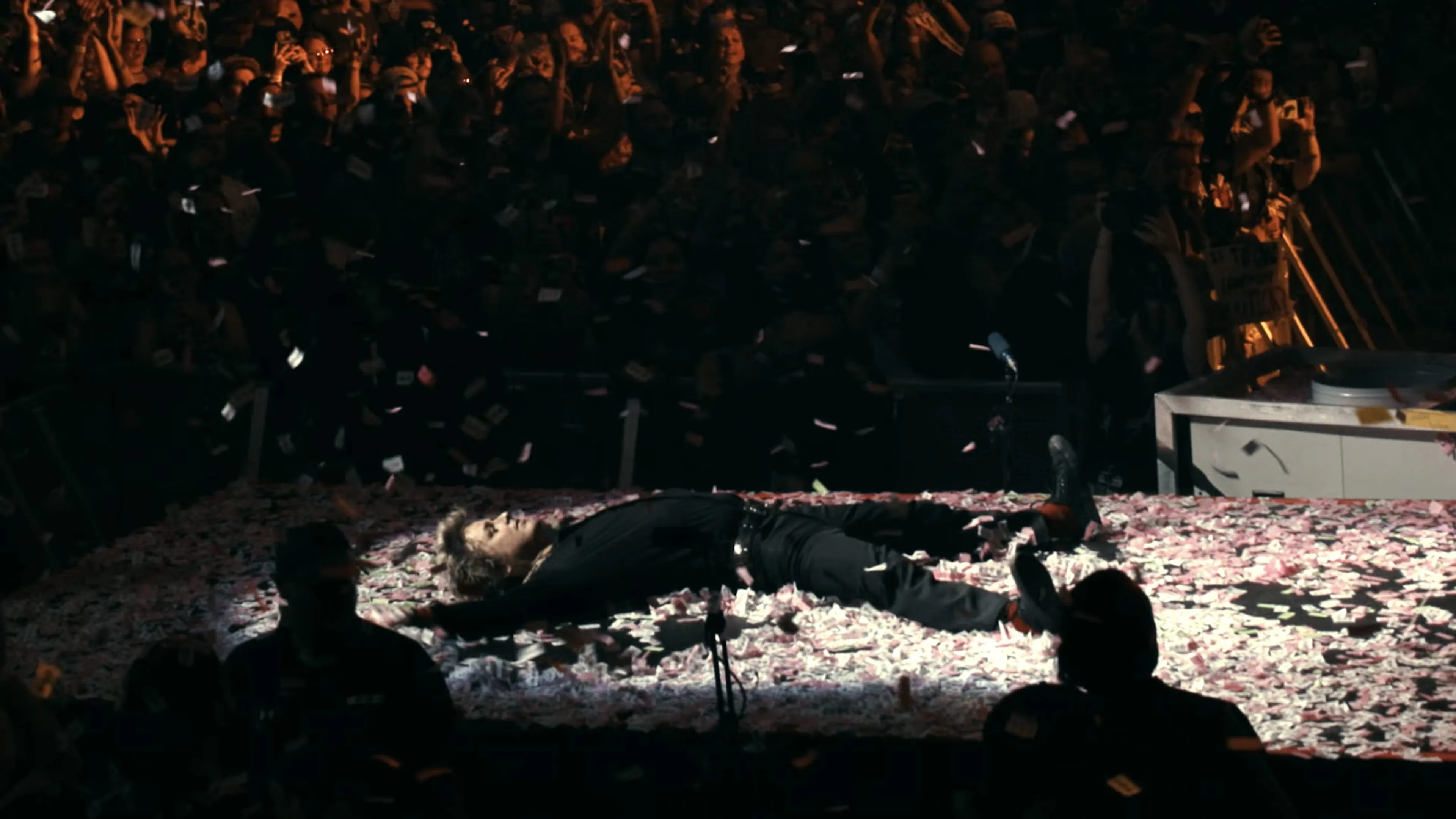 Green Day capture two years of Saviors “chaos” in new video for Suzie Chapstick