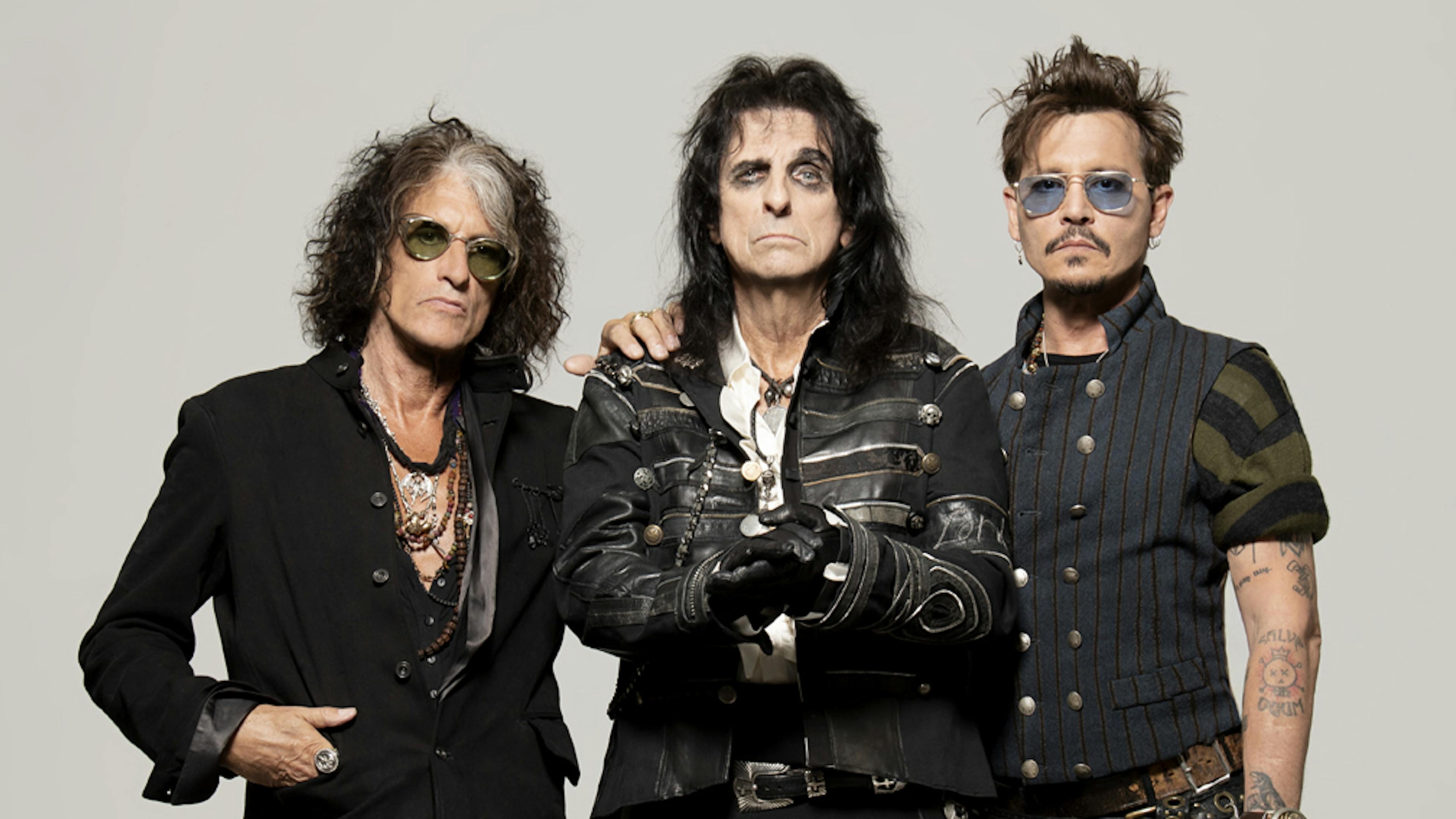 Hollywood Vampires Reschedule UK Tour For 2021, Killing Joke To Support