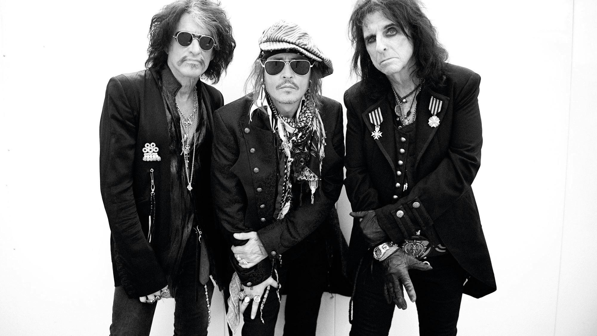 Hollywood Vampires Joined Onstage By Marilyn Manson And Steven Tyler